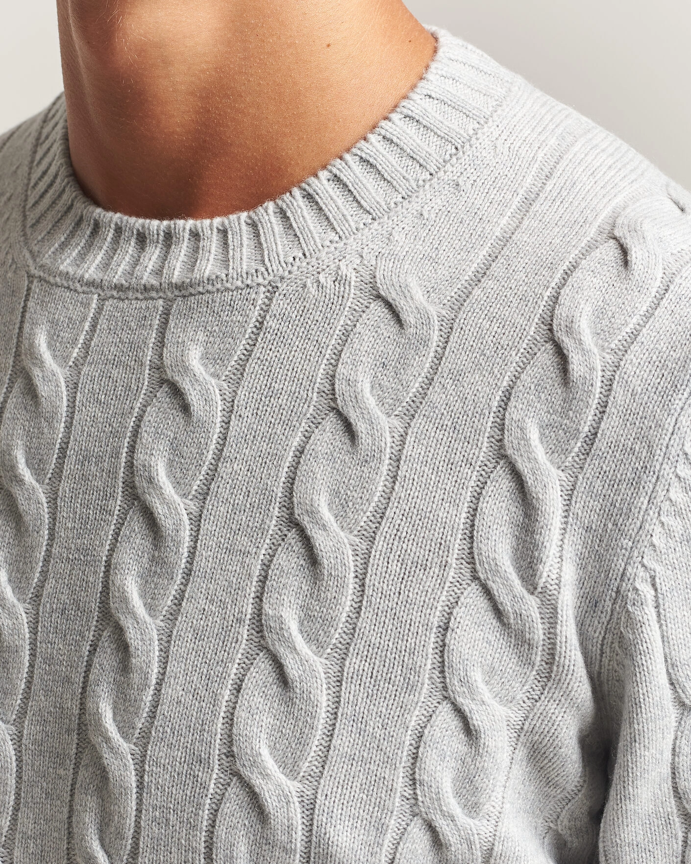 Herr | Tröjor | Gran Sasso | Wool/Cashmere Cable Crew Neck Light Grey Melange