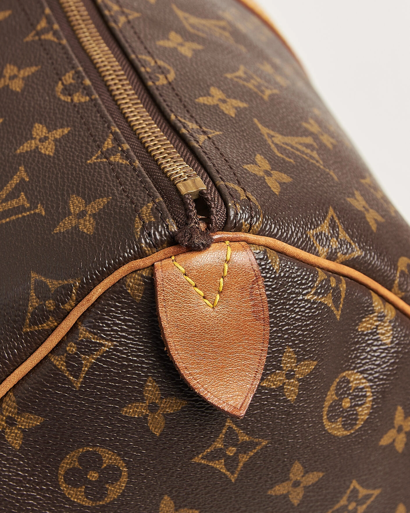 Herr | Pre-Owned & Vintage Bags | Louis Vuitton Pre-Owned | Keepall 55 Monogram
