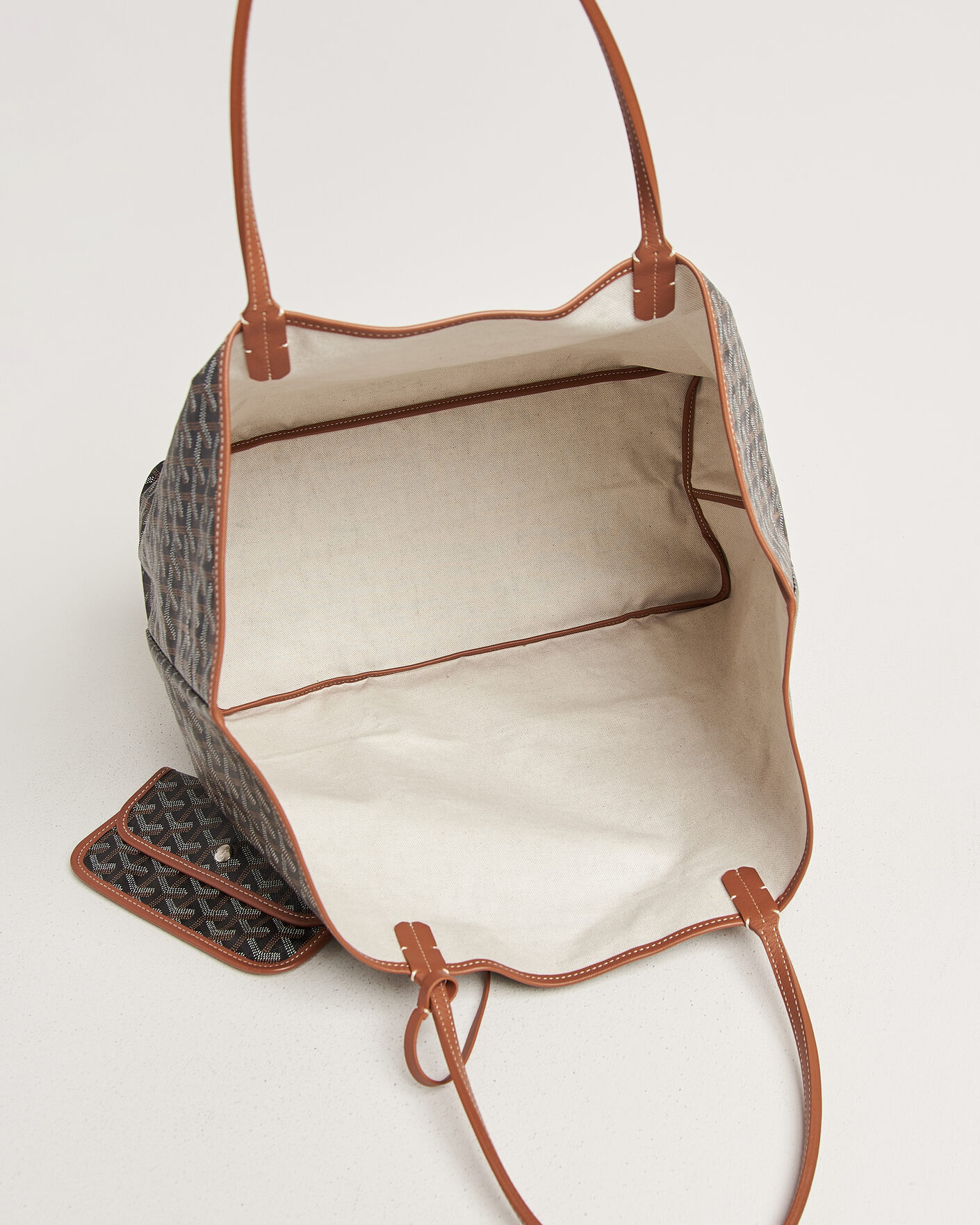 Herr | Pre-Owned & Vintage Bags | Goyard Pre-Owned | Saint Louis GM Coated Canvas Tote Bag Black