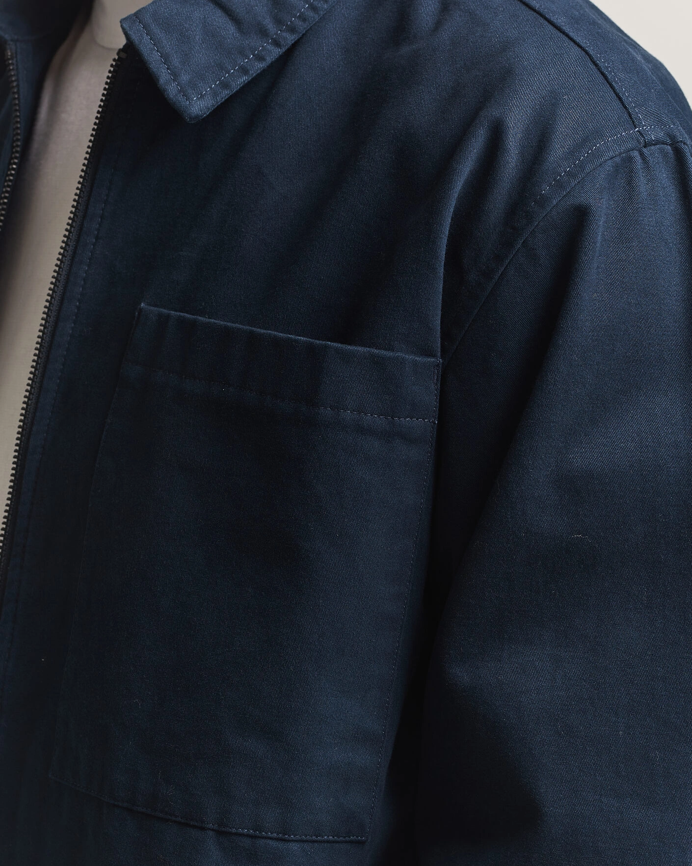 Herr | Skjortor | KnowledgeCotton Apparel | Twill Zip Overshirt Total Eclipse