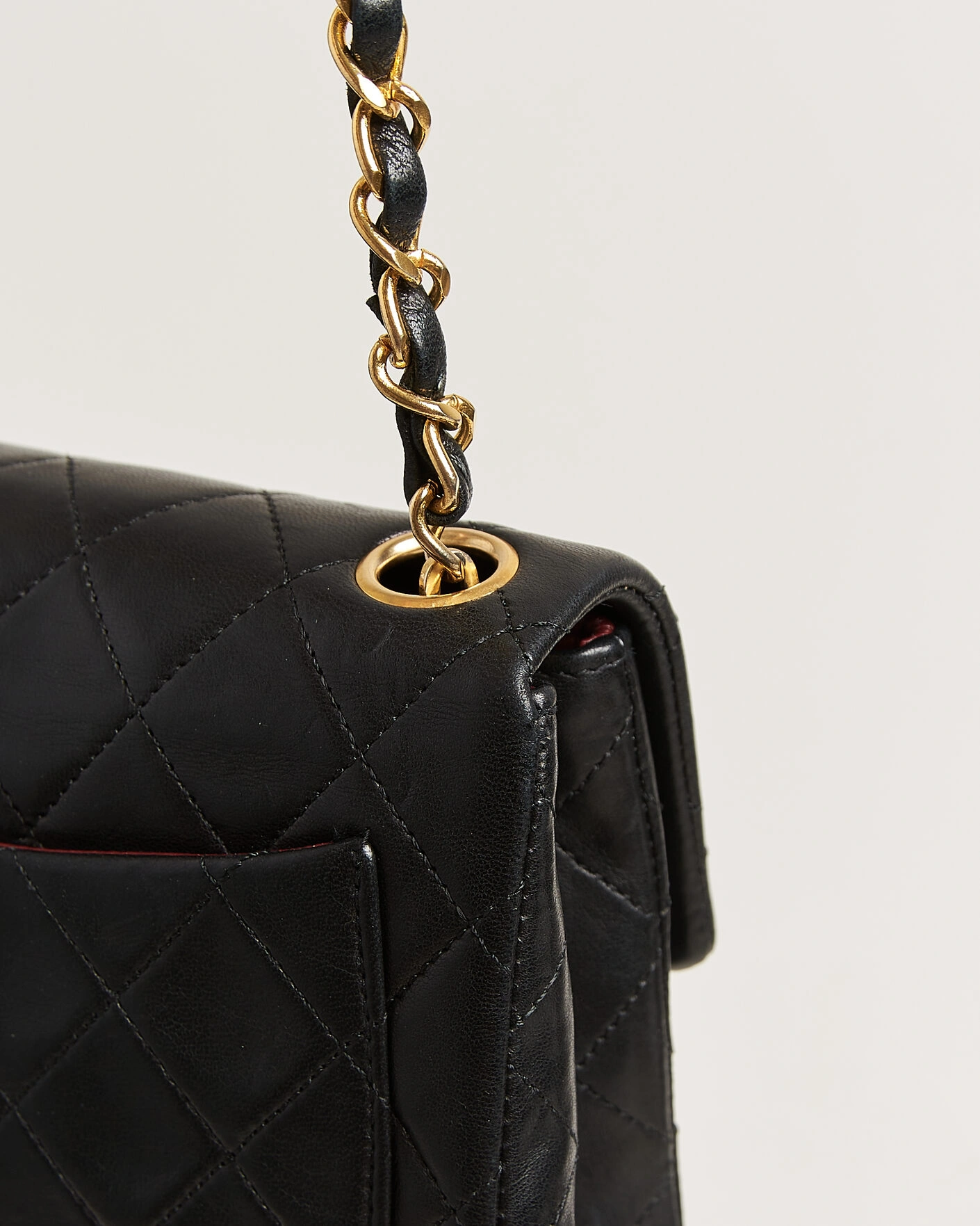 Herr | Pre-Owned & Vintage Bags | Chanel Pre-Owned | Classic Mini Square Single Flap Bag Lambskin Black