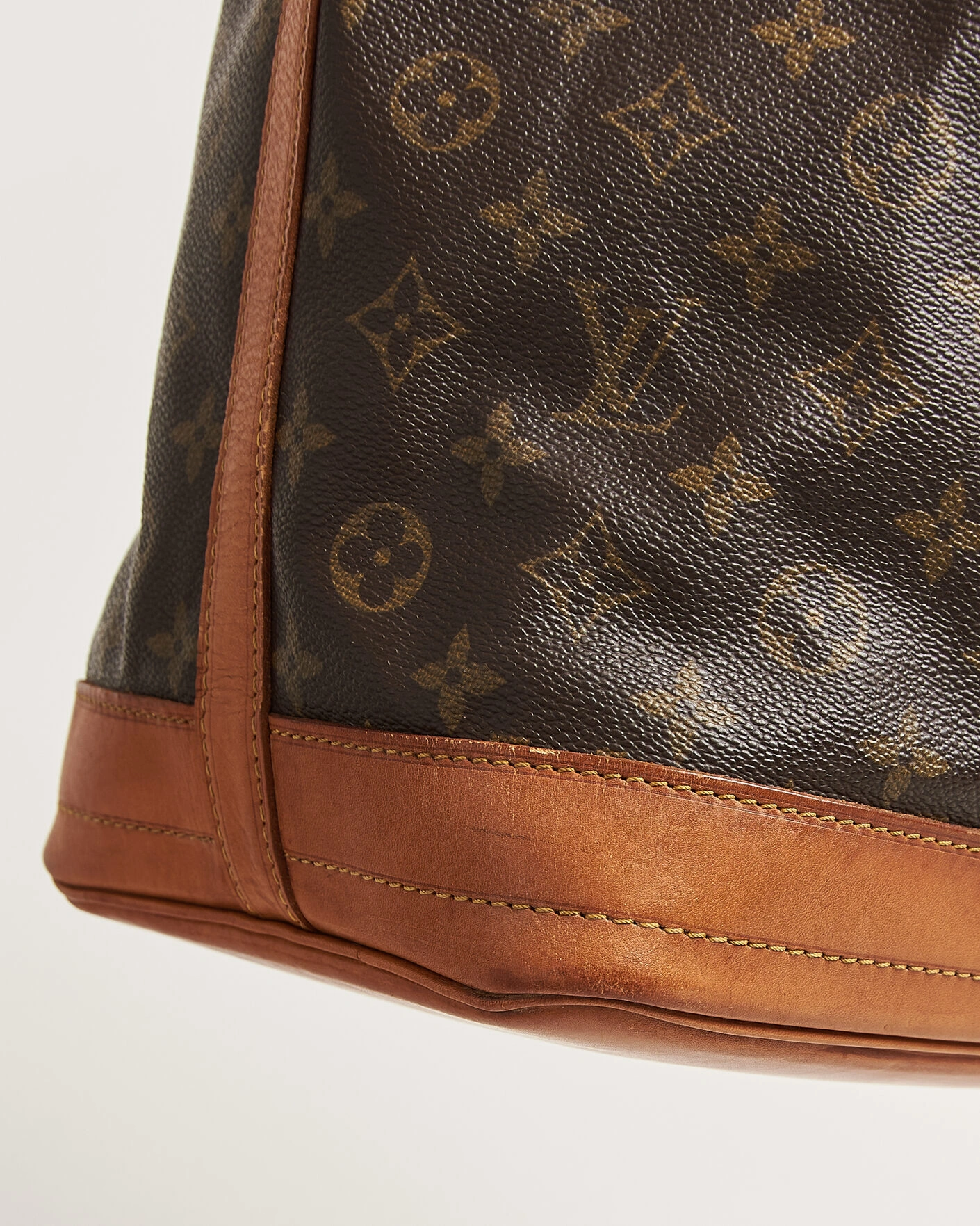 Herr | Pre-Owned & Vintage Bags | Louis Vuitton Pre-Owned | Noé Monogram