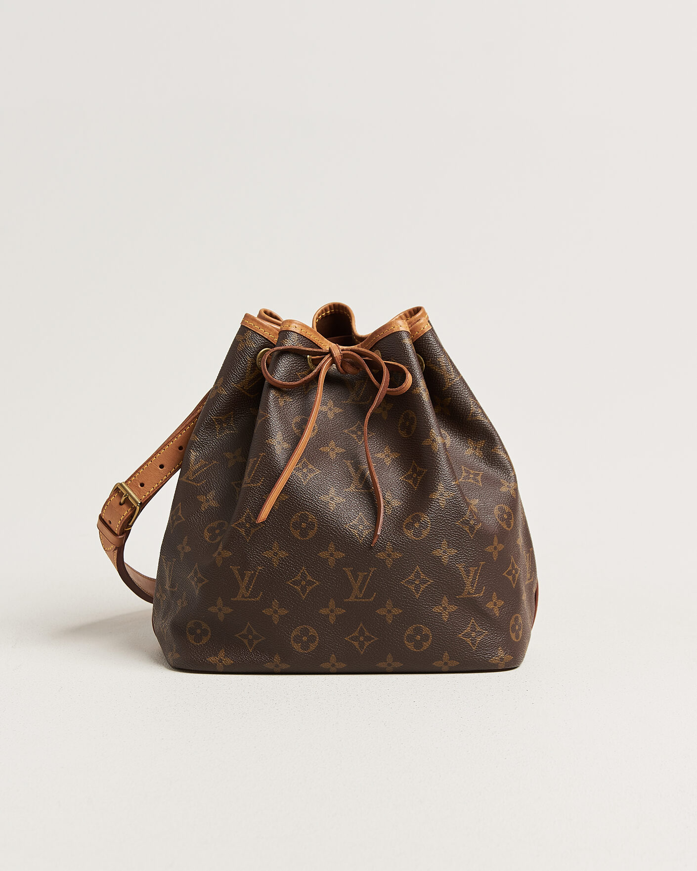 Herr | Louis Vuitton Pre-Owned Petit Noé Monogram | Louis Vuitton Pre-Owned | Petit Noé Monogram