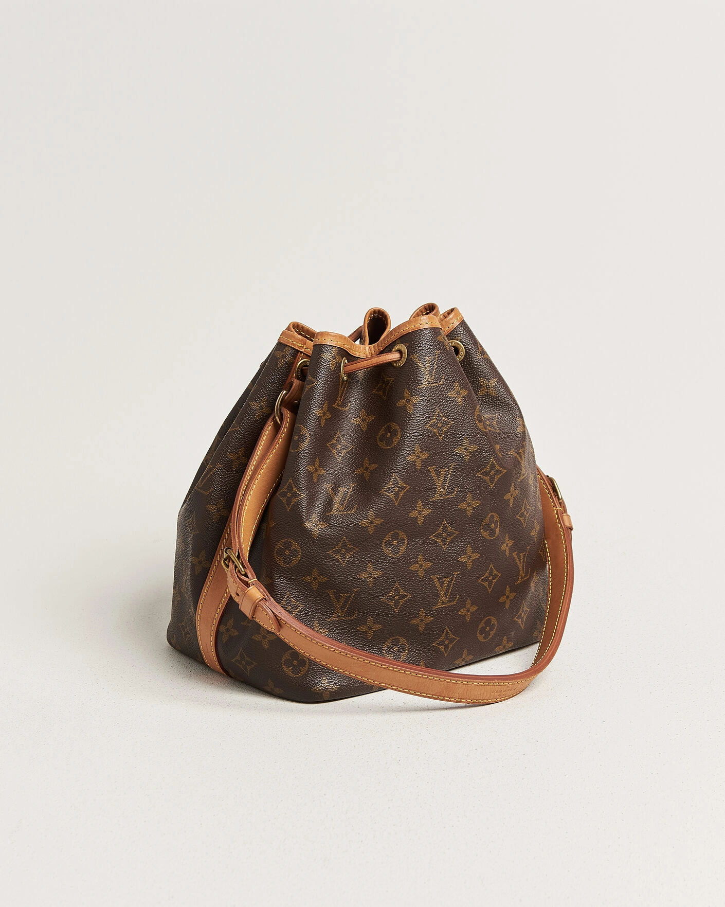 Herr | Louis Vuitton Pre-Owned Petit Noé Monogram | Louis Vuitton Pre-Owned | Petit Noé Monogram