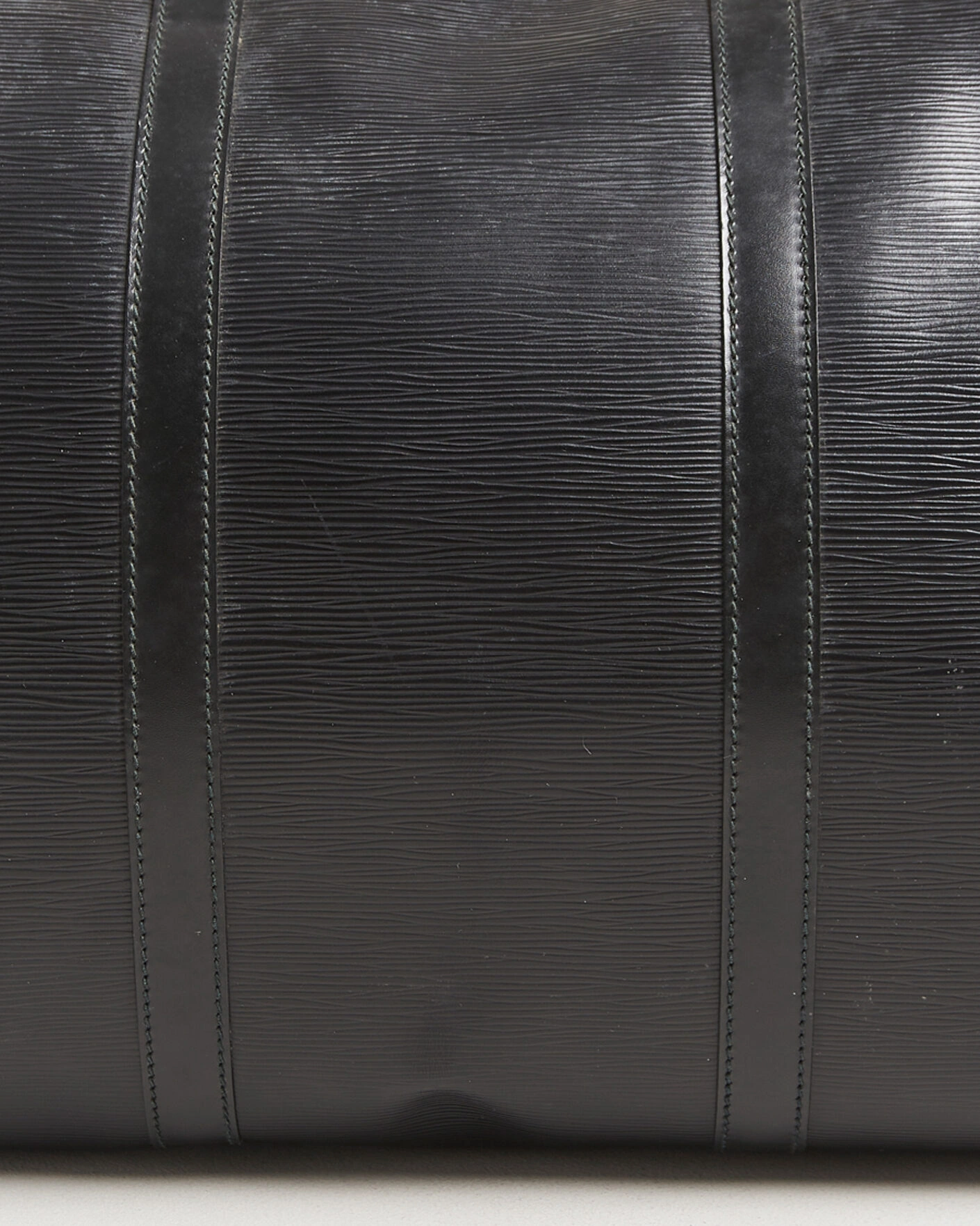 Herr | Pre-Owned & Vintage Bags | Louis Vuitton Pre-Owned | Keepall 60 Epi Leather Black