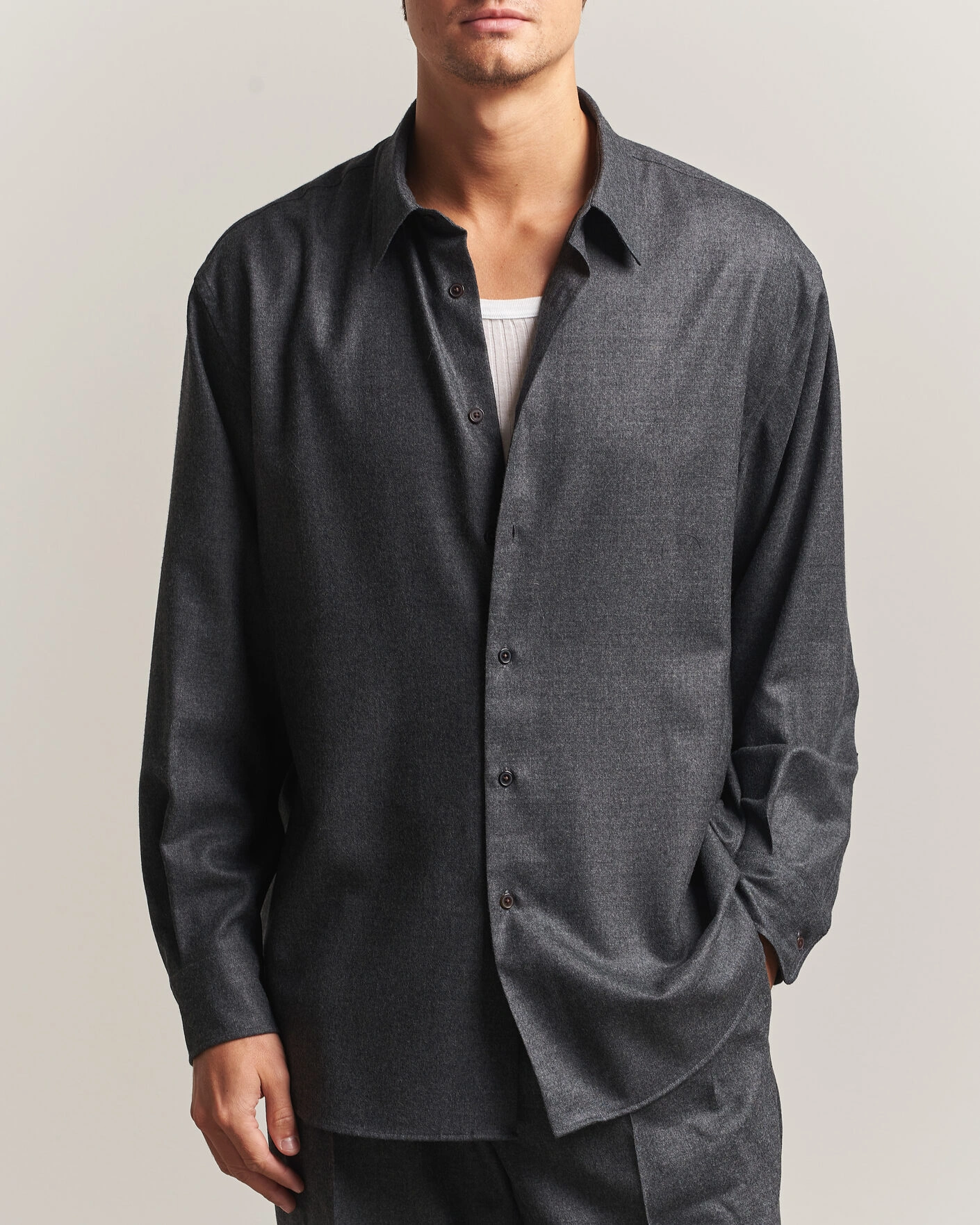 Herr | Skjortor | Auralee | Super Light Wool Shirt Charcoal