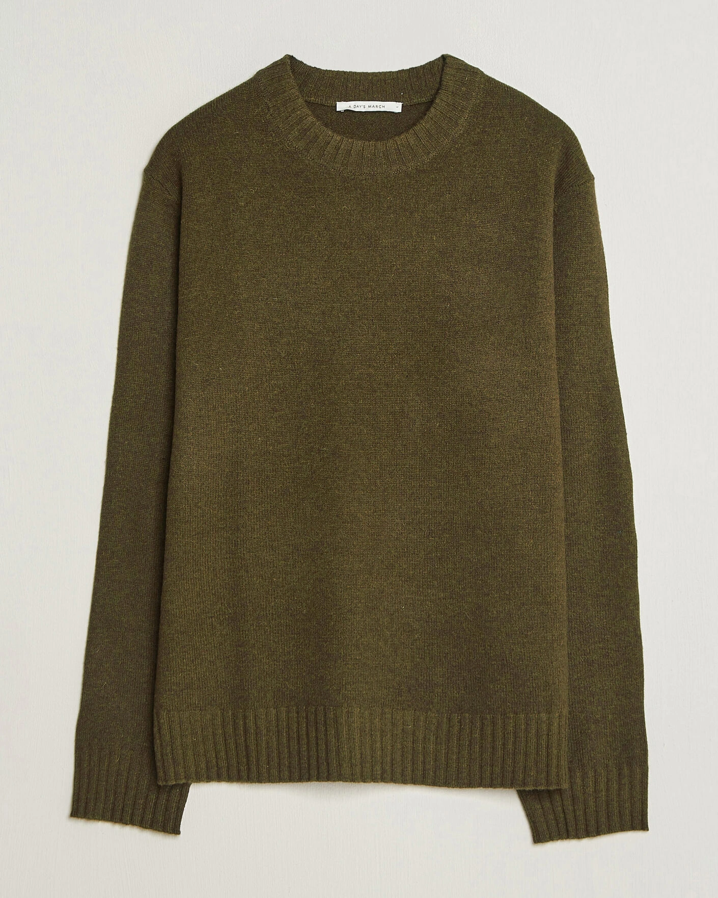 Herr | Tröjor | A Day's March | Marlow Lambswool Sweater Forest Green