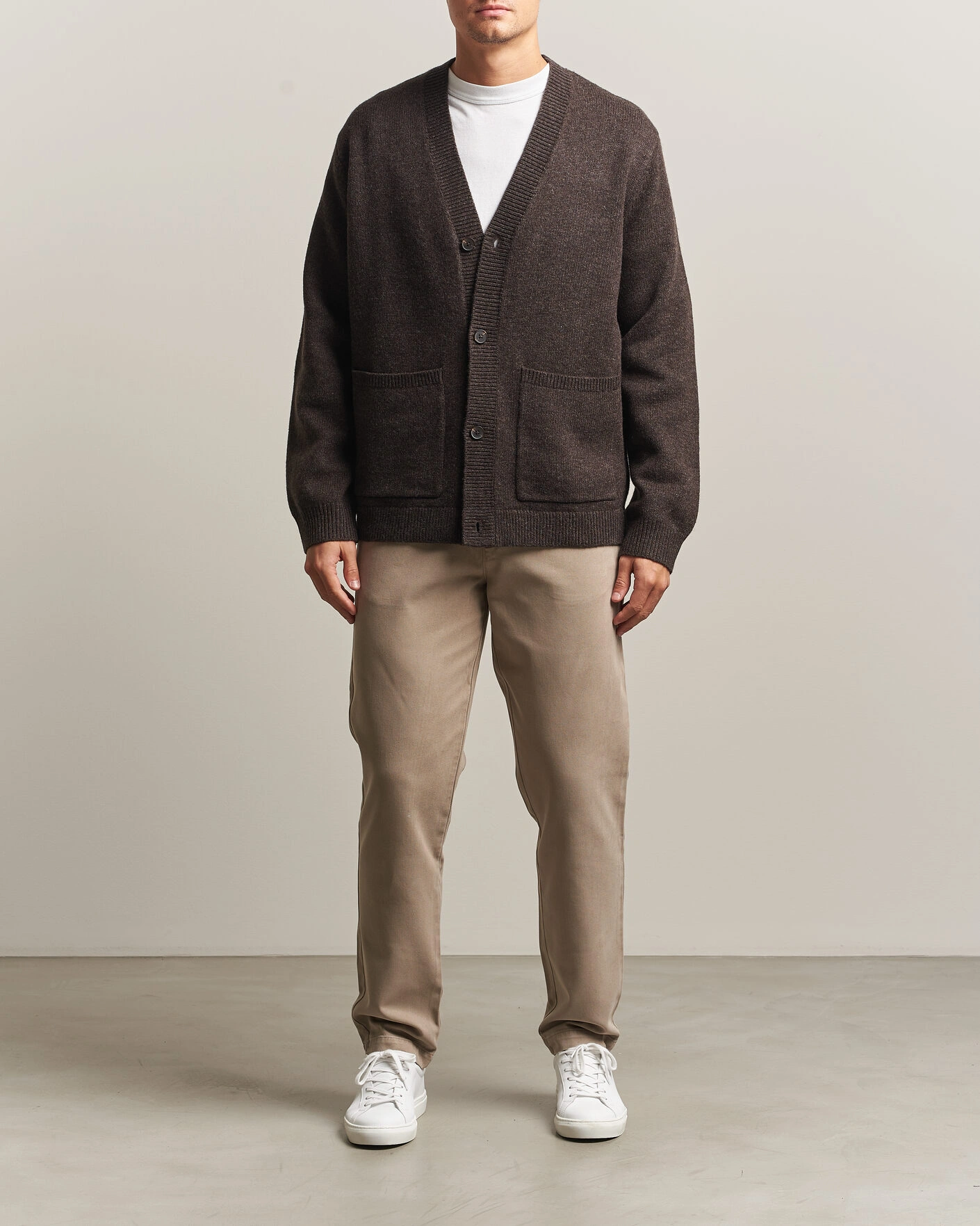 Herr | Tröjor | A Day's March | Jarrow Lambswool Cardigan Dark Brown