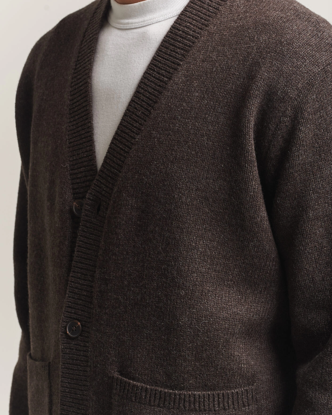 Herr | Tröjor | A Day's March | Jarrow Lambswool Cardigan Dark Brown
