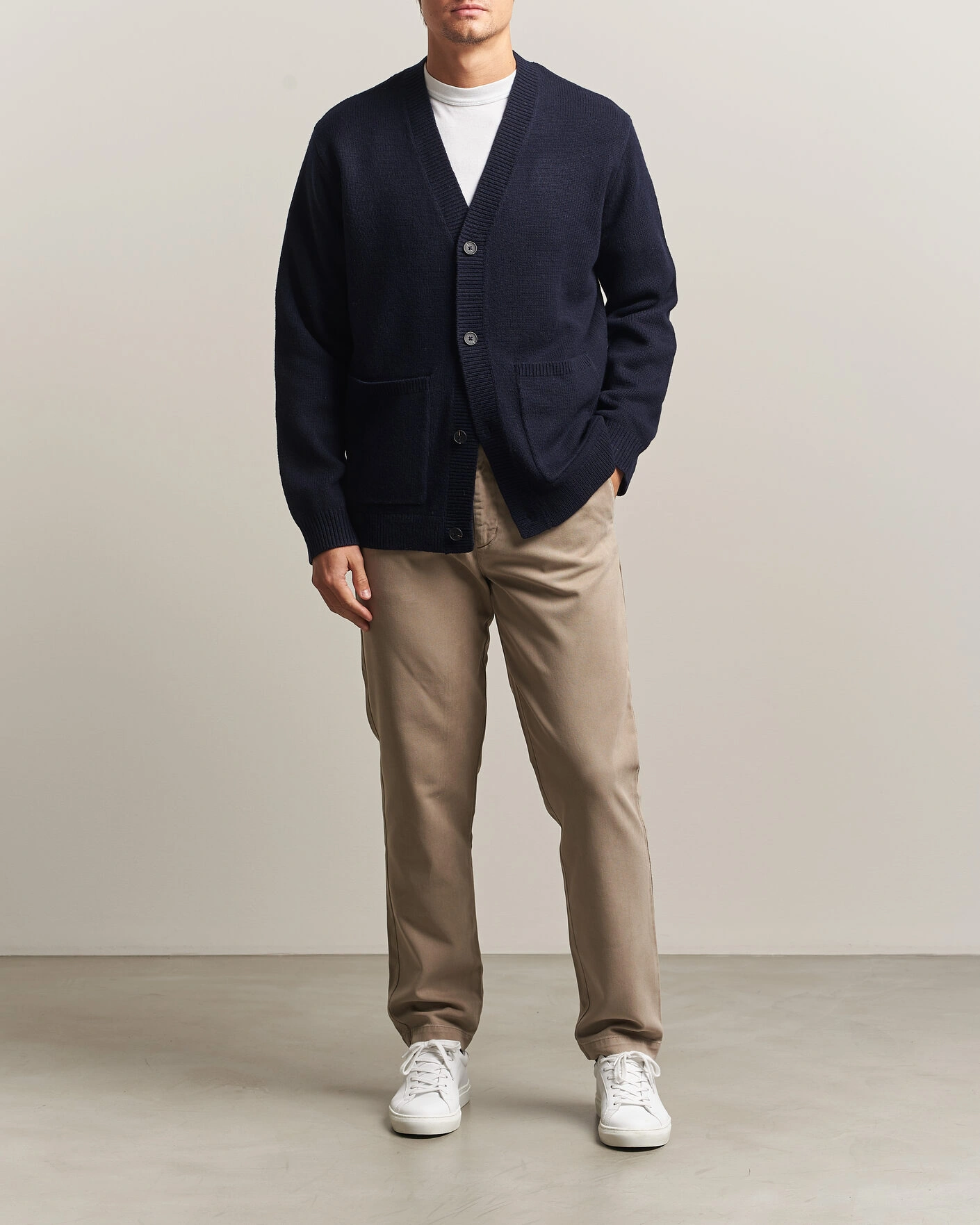 Herr | Tröjor | A Day's March | Jarrow Lambswool Cardigan Navy