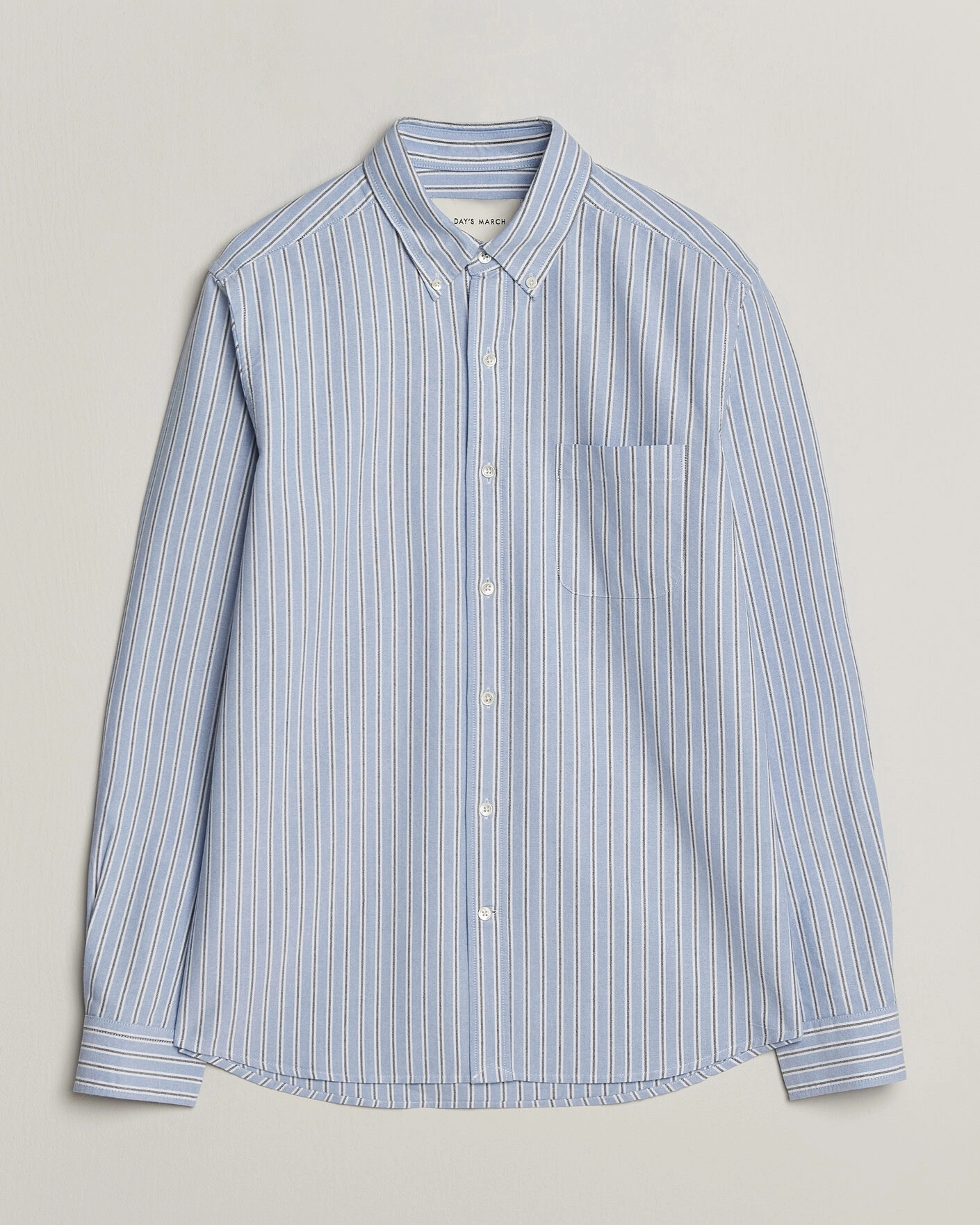 Herr | Skjortor | A Day's March | Classic Flag Striped Oxford Shirt White/Blue/Black