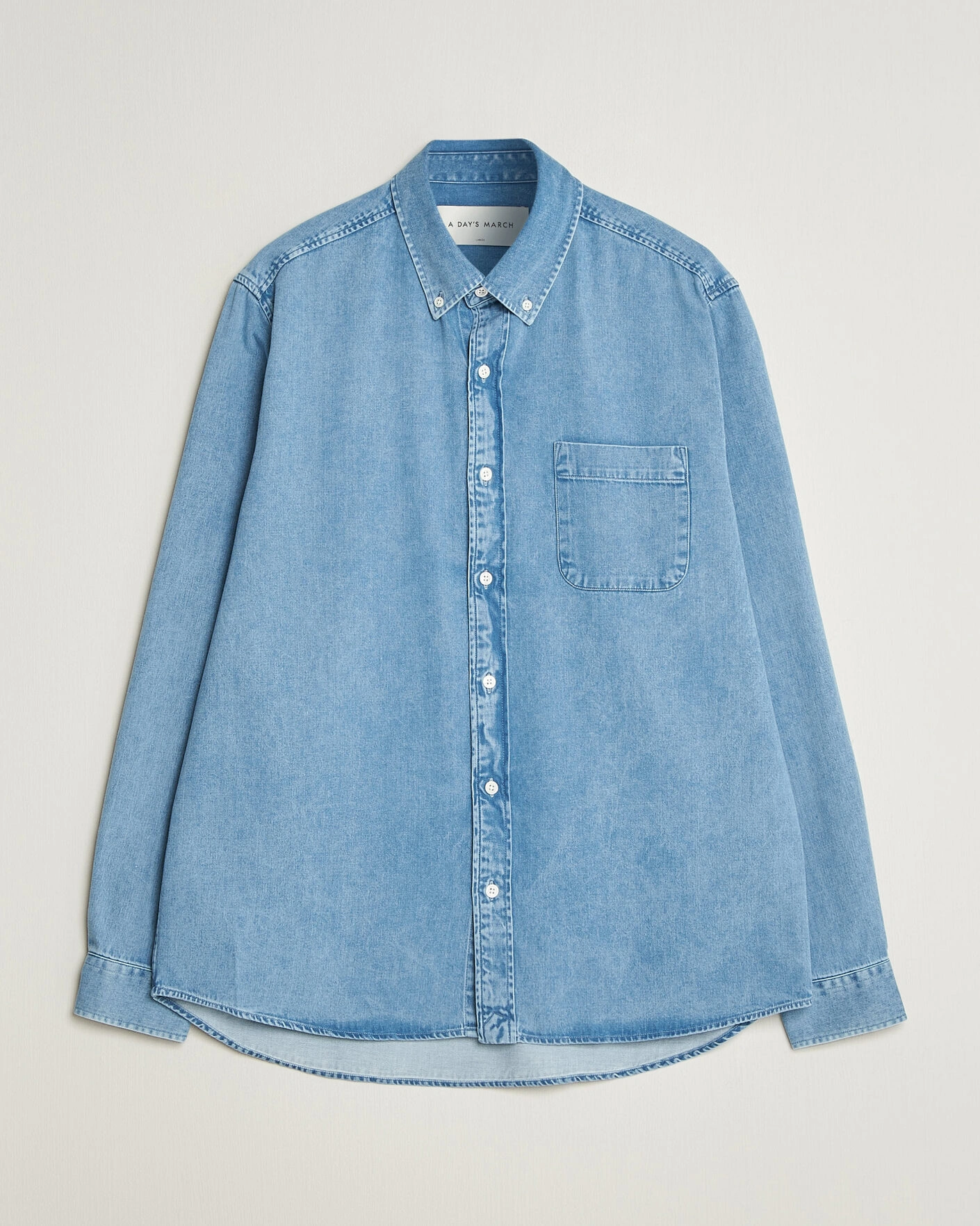 Herr | Skjortor | A Day's March | Original Button Down Denim Shirt Light Blue