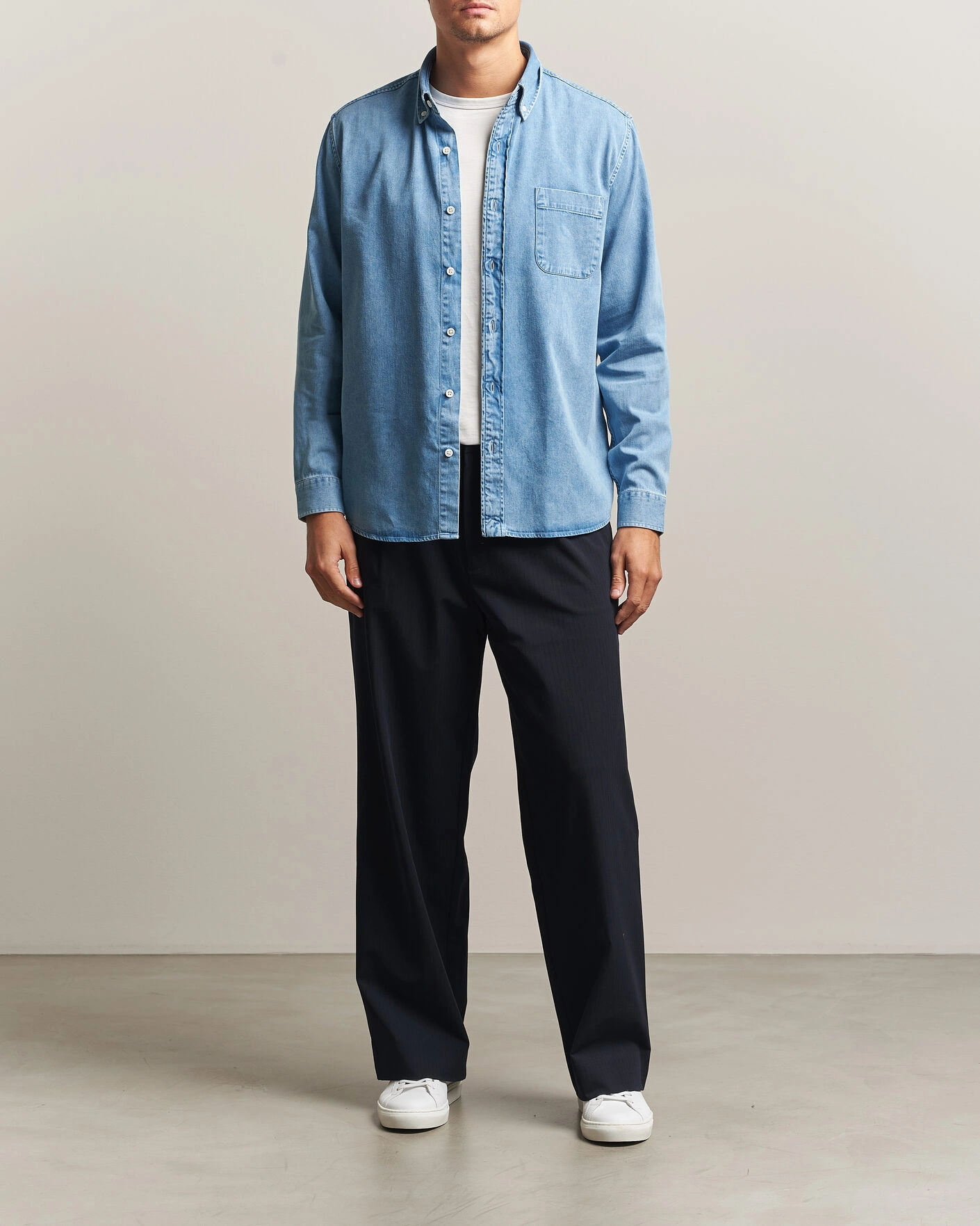 Herr | Skjortor | A Day's March | Original Button Down Denim Shirt Light Blue