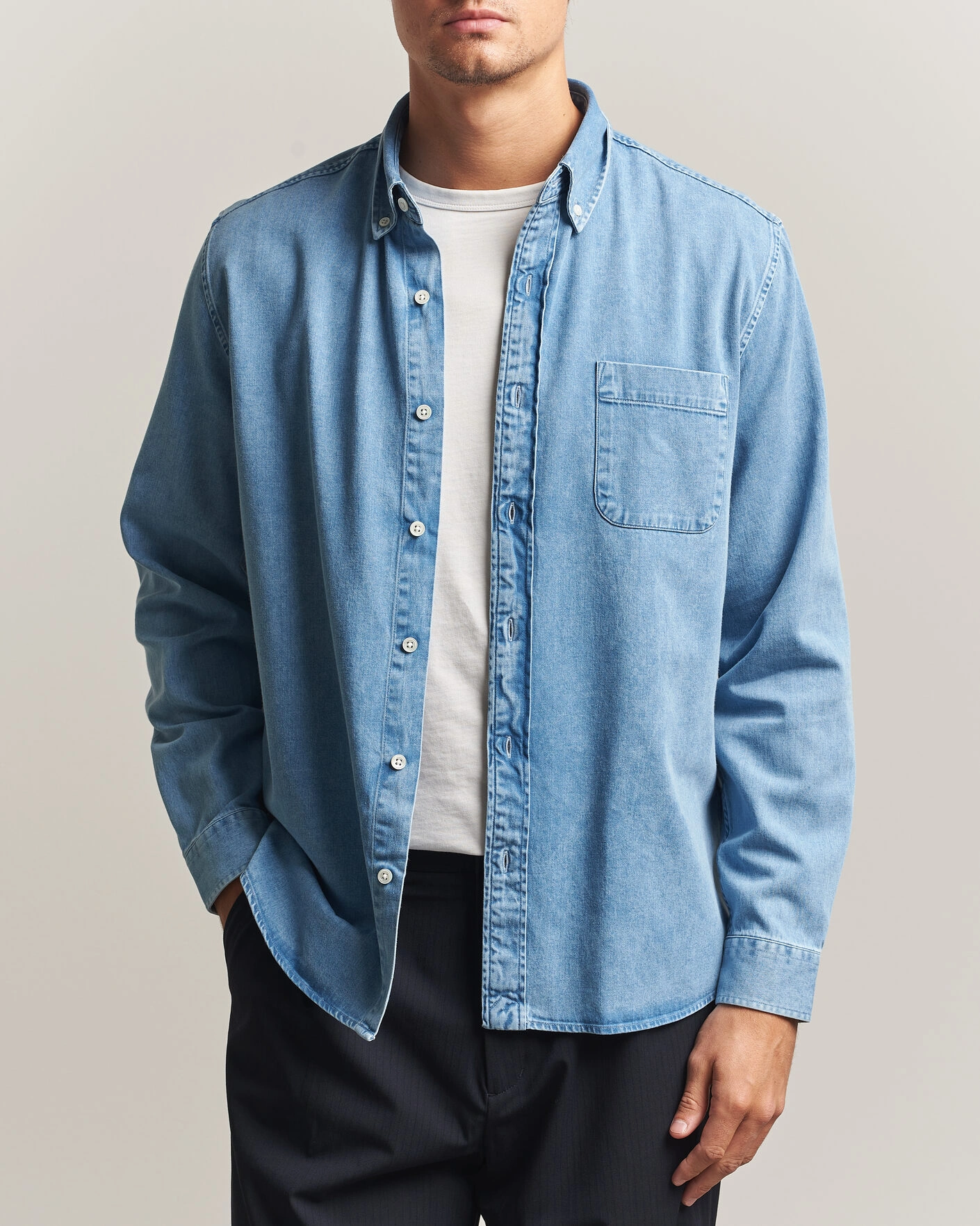 Herr | Skjortor | A Day's March | Original Button Down Denim Shirt Light Blue