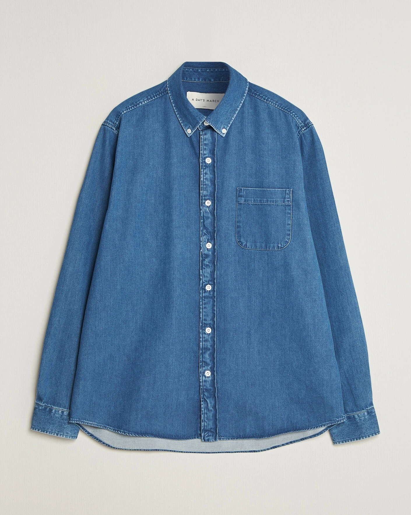 Herr | Skjortor | A Day's March | Original Button Down Denim Shirt Mid Blue