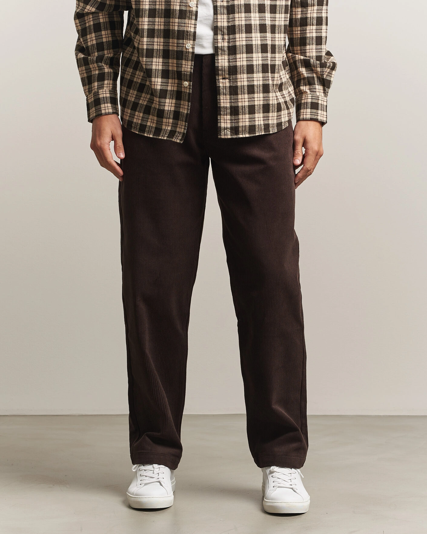 Herr | Byxor | A Day's March | Redwood Corduroy Trousers Dark Brown