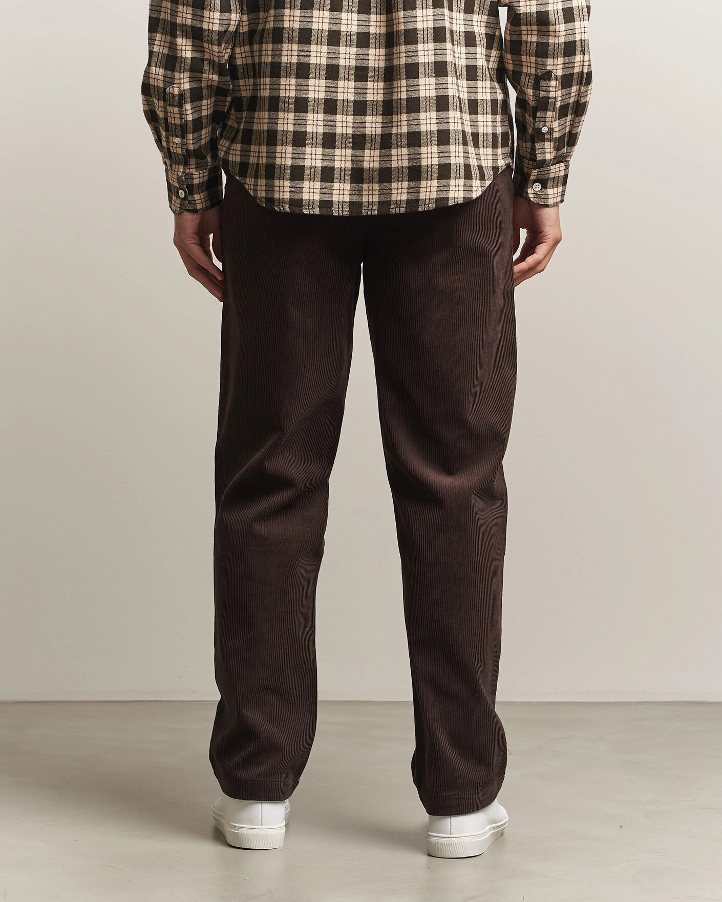 Herr | Byxor | A Day's March | Redwood Corduroy Trousers Dark Brown