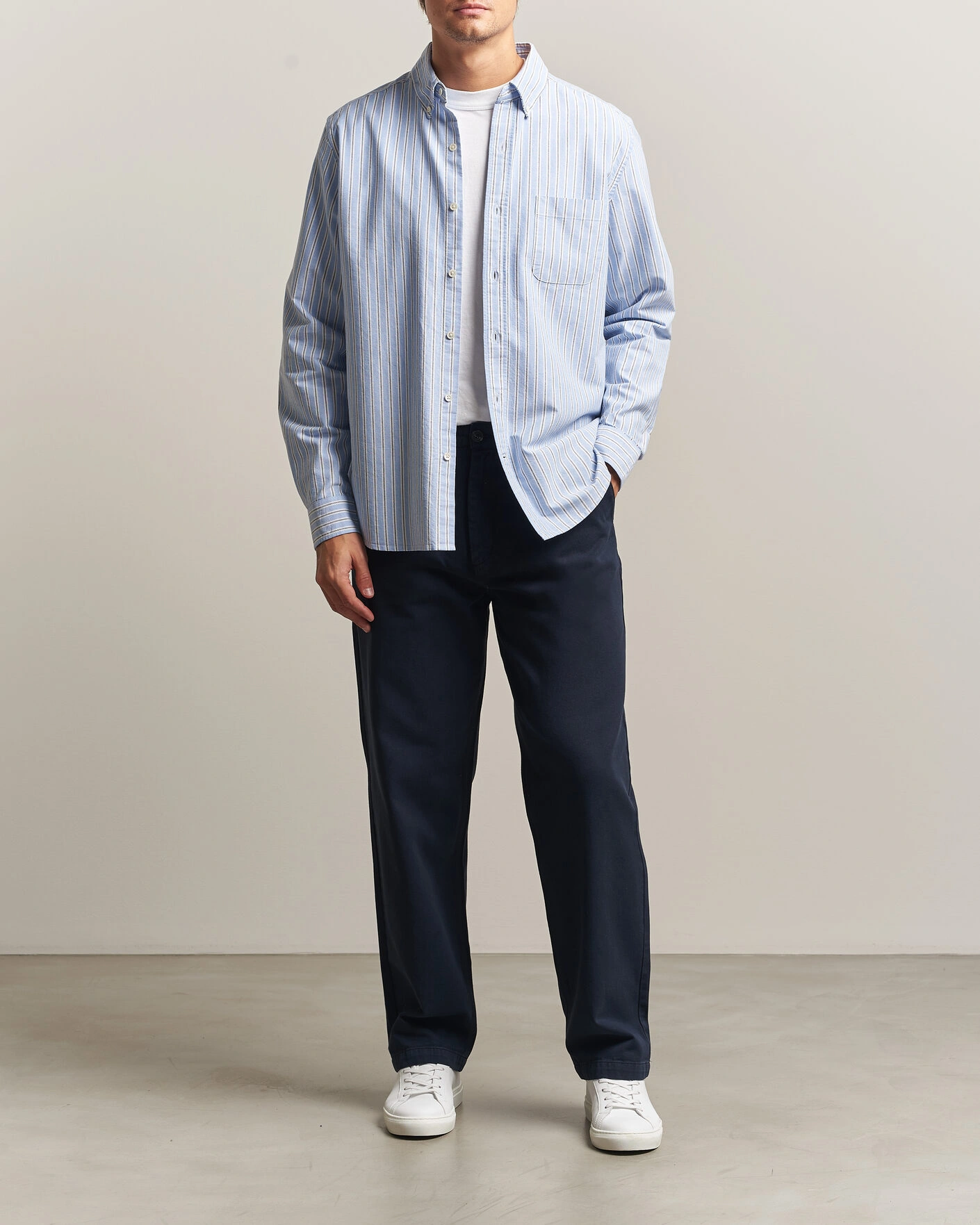 Herr | Byxor | A Day's March | Redwood Cotton Chinos Navy