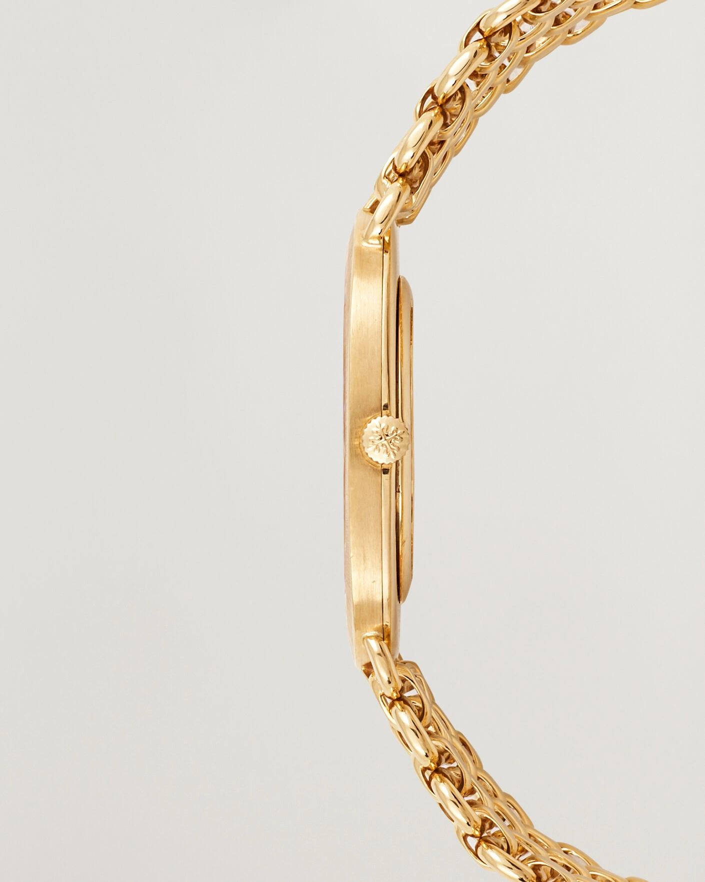 Herr | Pre-Owned & Vintage Watches | Patek Philippe Pre-Owned | Golden Ellipse 