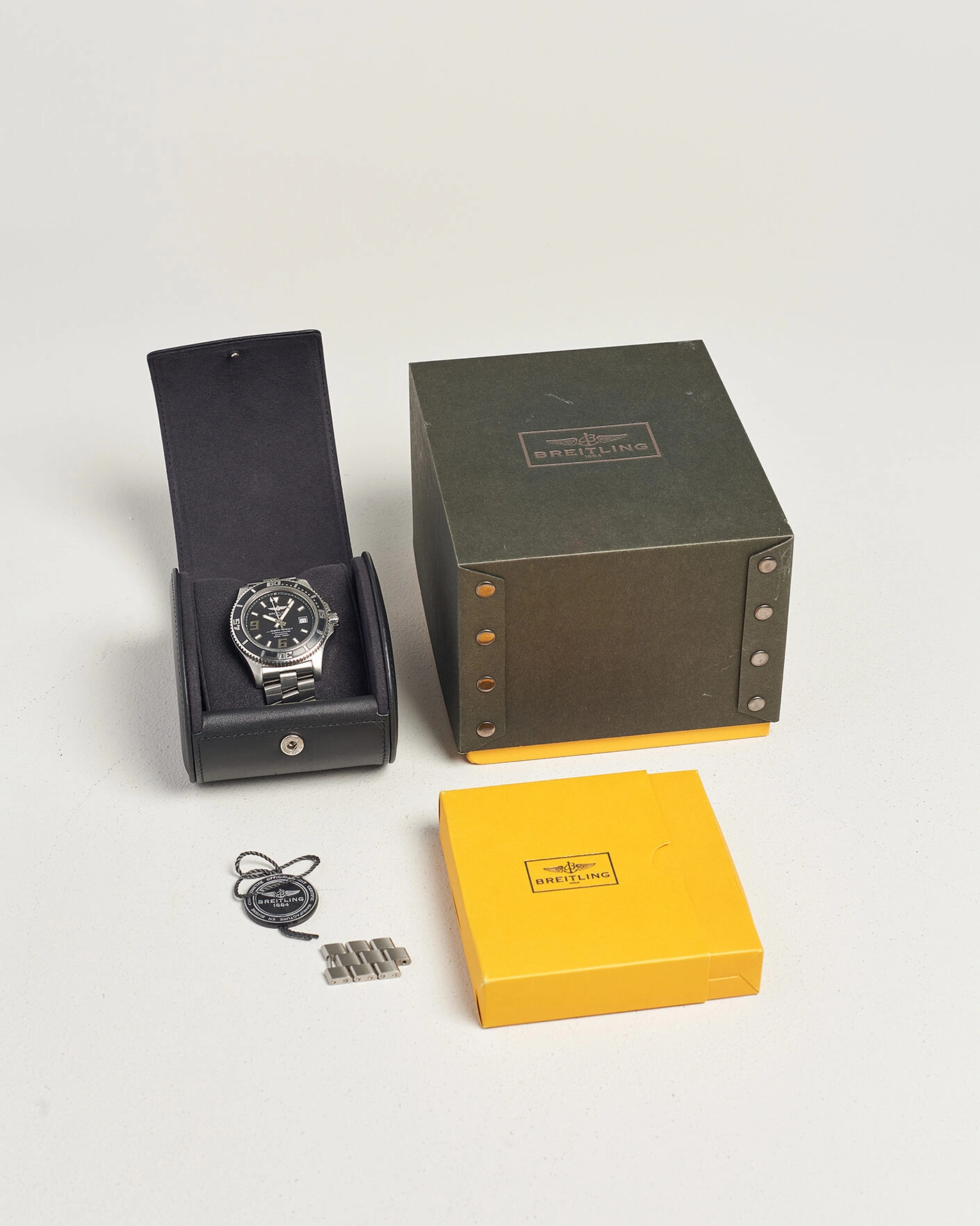 Herr | Pre-Owned & Vintage Watches | Breitling Pre-Owned | Superocean 44 