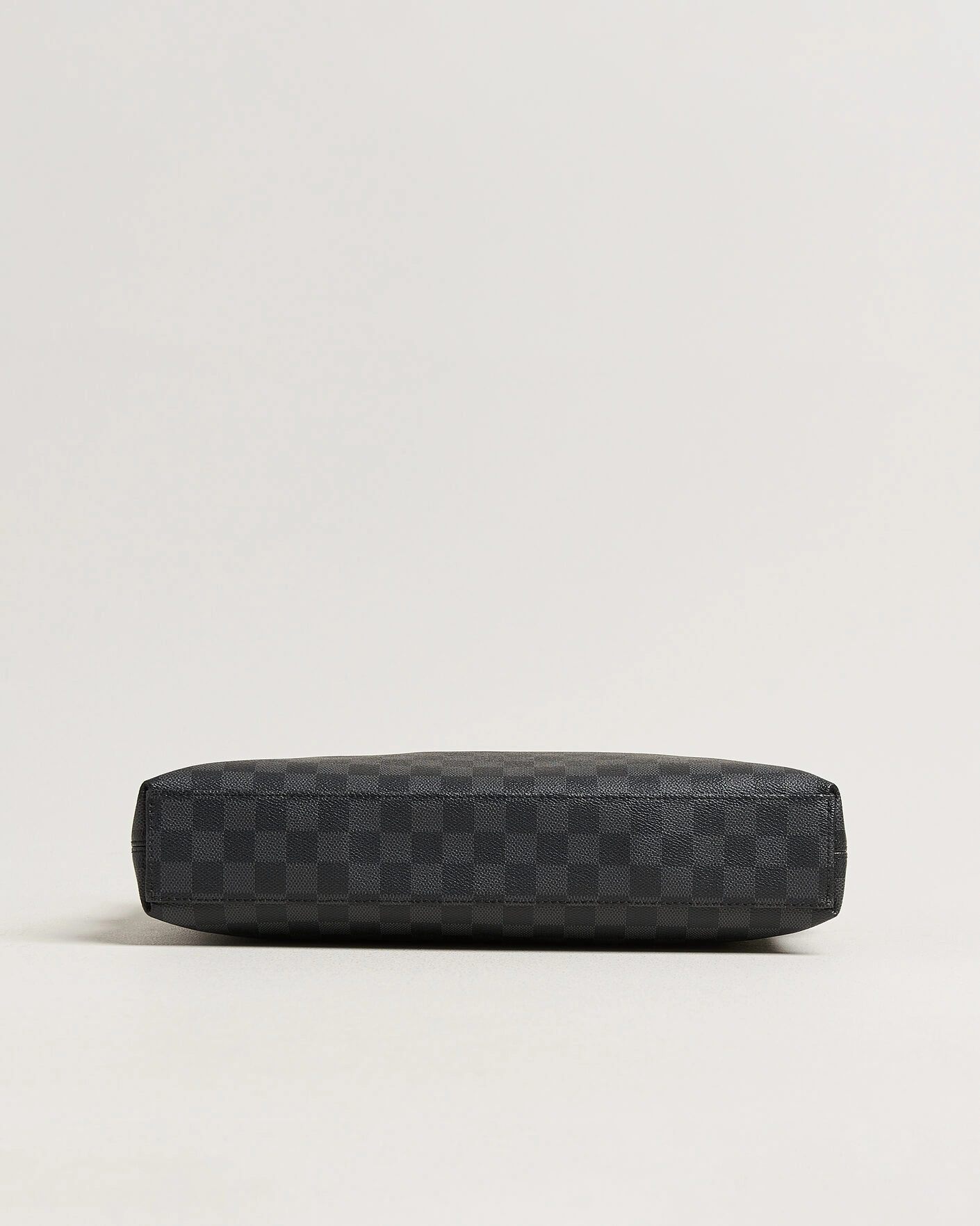 Herr | Pre-Owned & Vintage Bags | Louis Vuitton Pre-Owned | Porte Documents Bag Damier Graphite