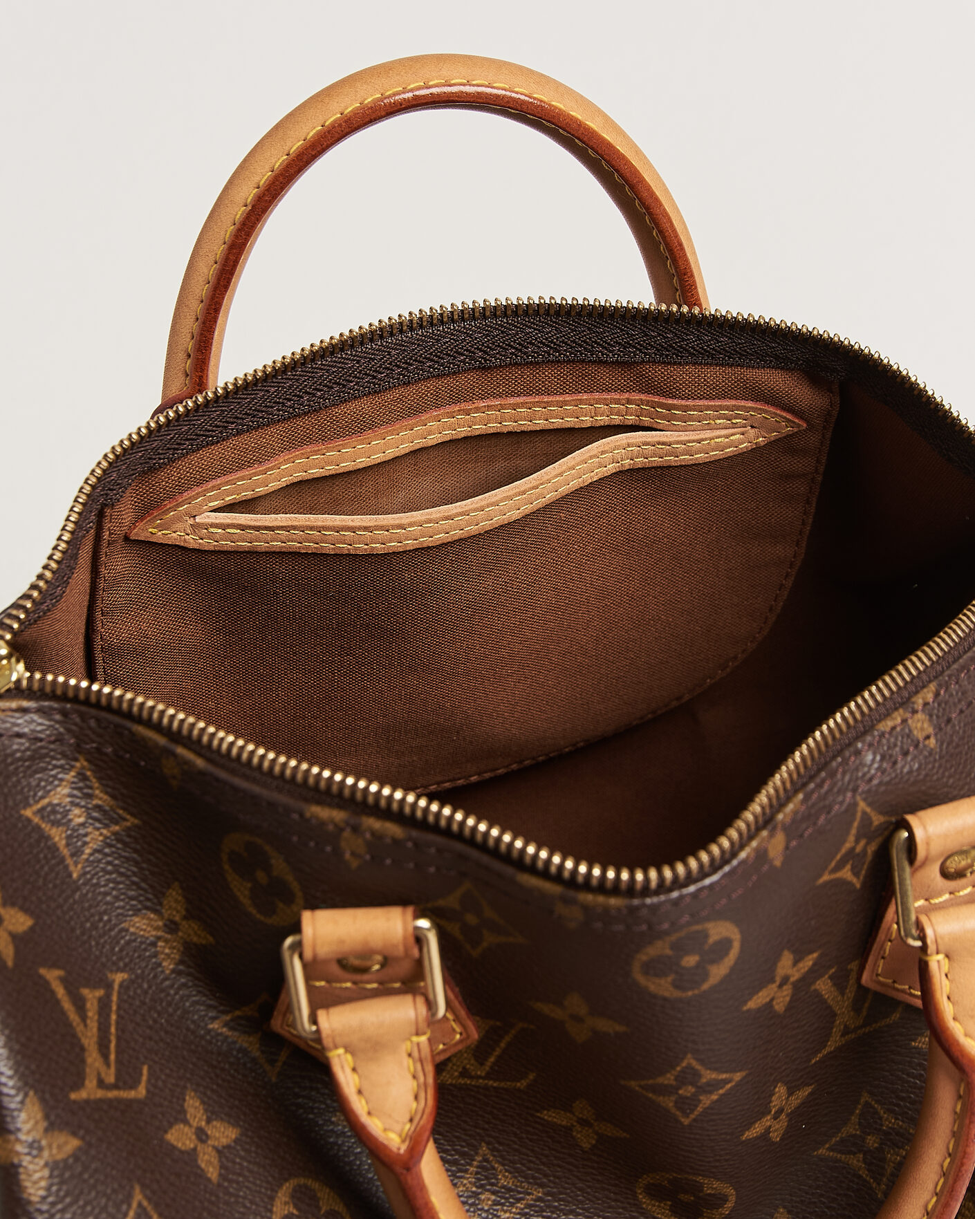 Herr | Pre-Owned & Vintage Bags | Louis Vuitton Pre-Owned | Speedy 30 Monogram