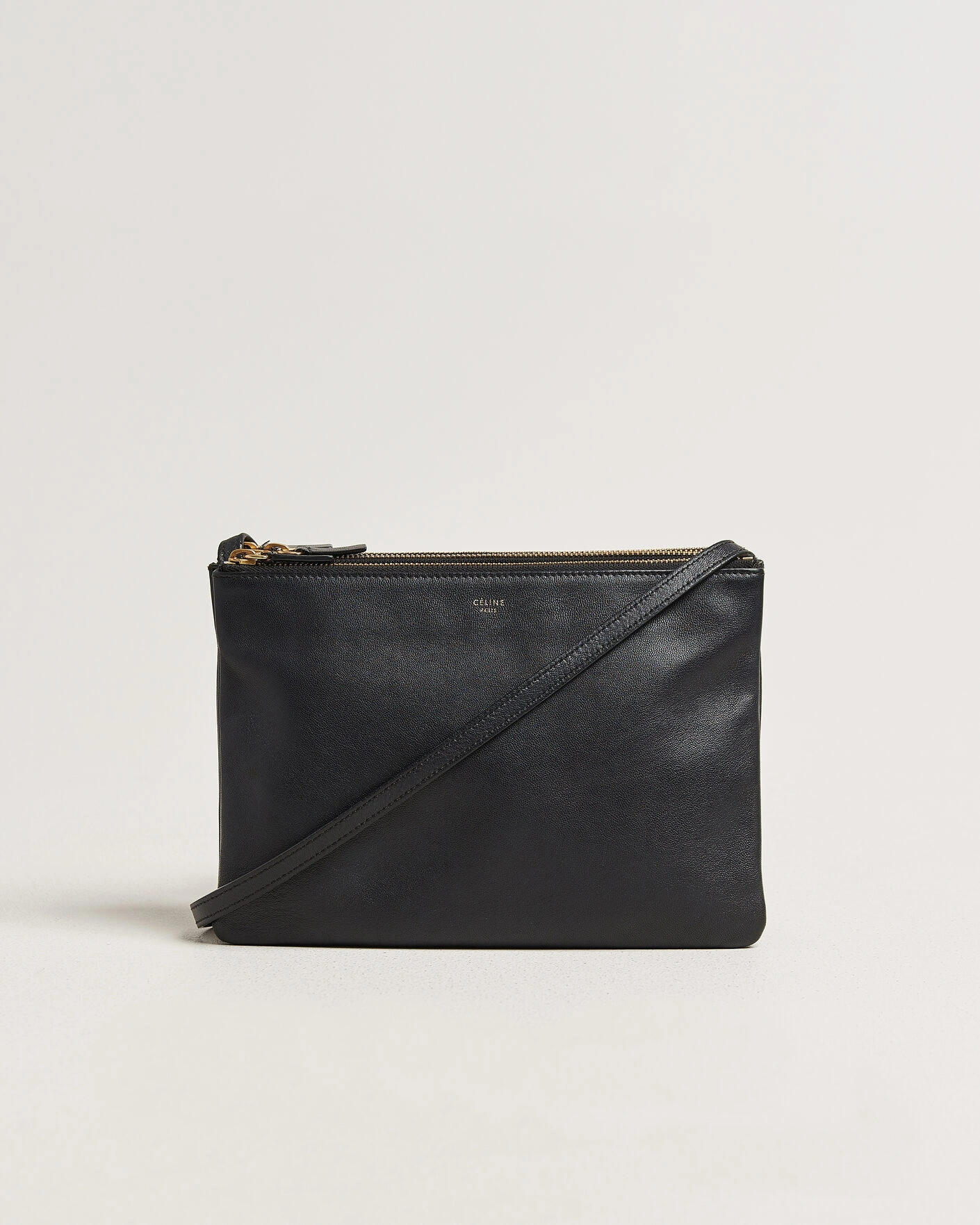 Herr | Pre-Owned & Vintage Bags | Celine Pre-Owned | Trio Bag Medium Leather Black