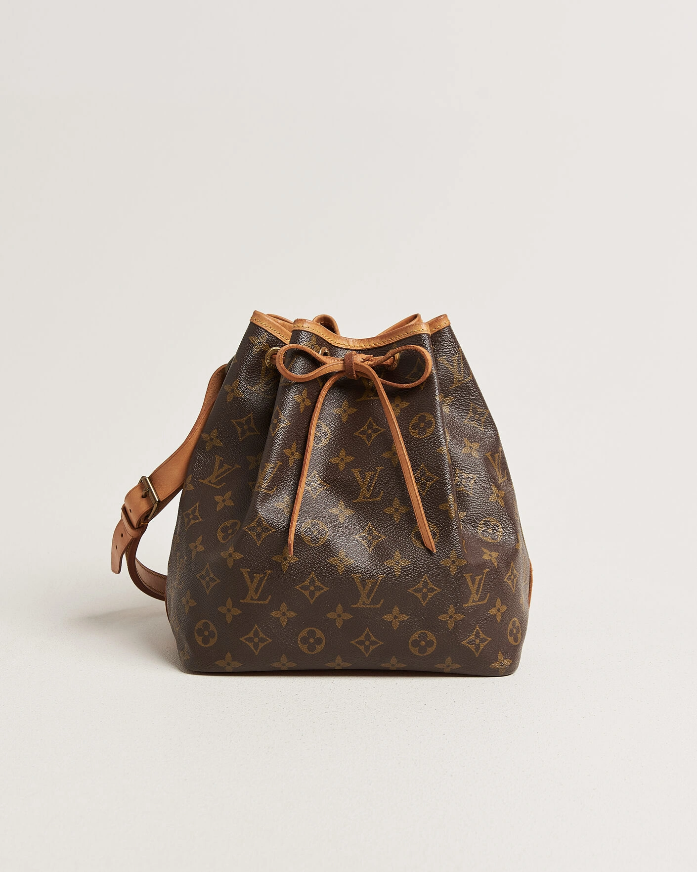 Herr | Pre-Owned & Vintage Bags | Louis Vuitton Pre-Owned | Petit Noé Monogram