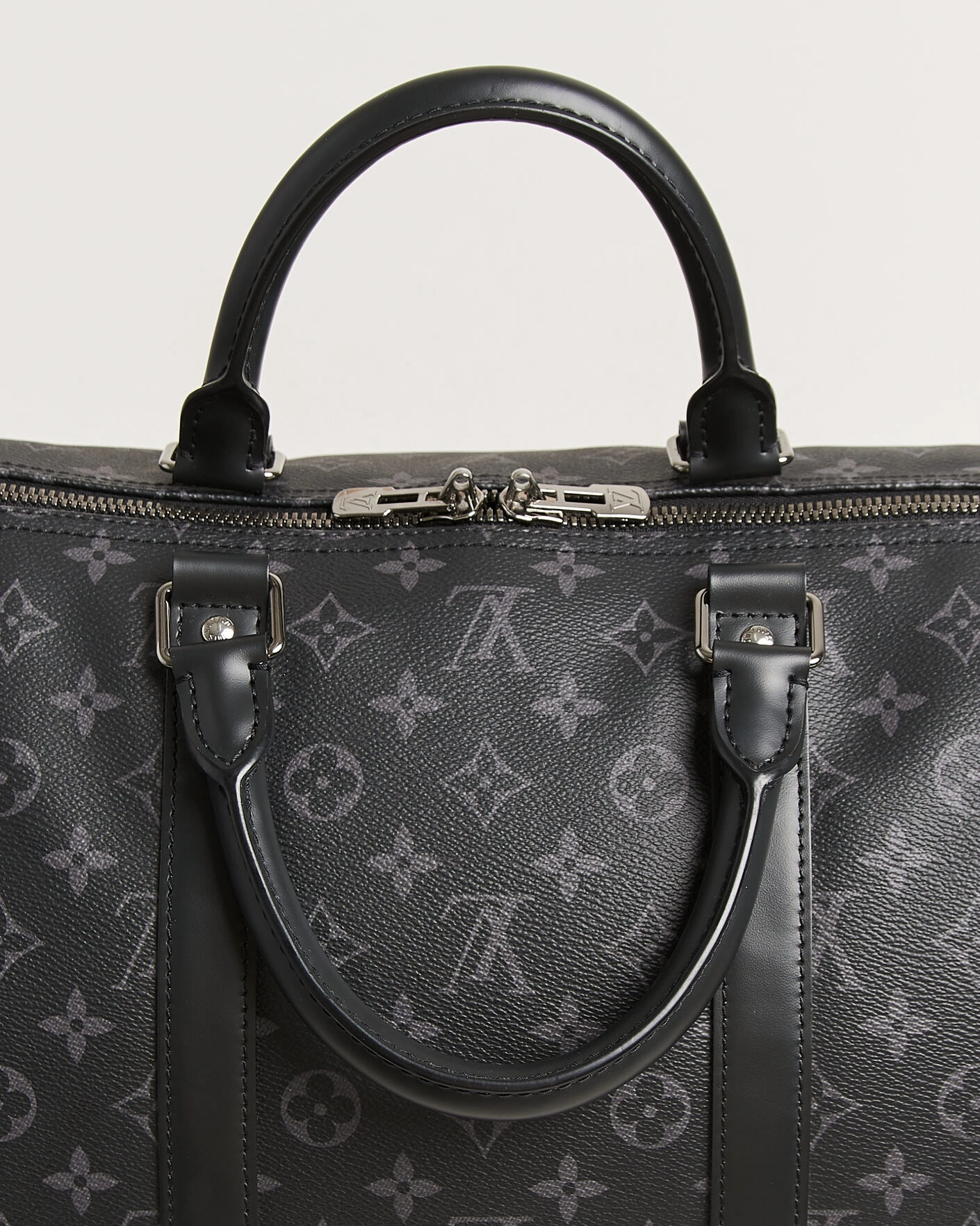 Herr | Pre-Owned & Vintage Bags | Louis Vuitton Pre-Owned | Keepall 55 Bandoulière Monogram Eclipse