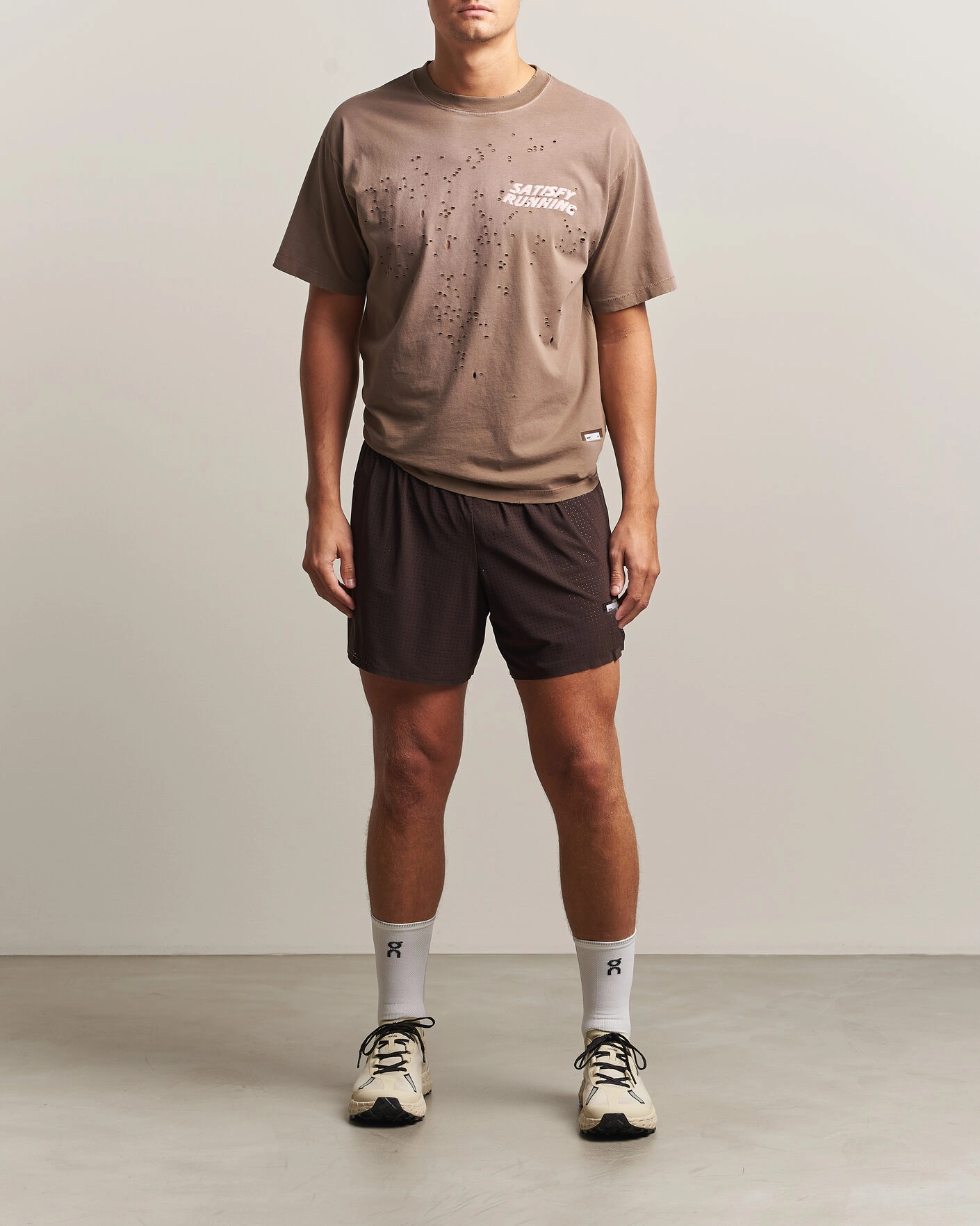 Herr | Shorts | Satisfy | Space-O 5 Inch Shorts Deep Mahogany