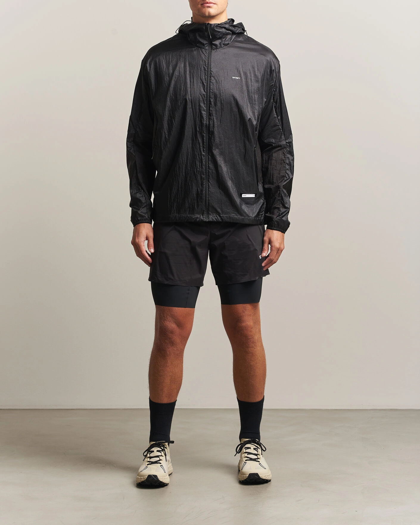 Herr | Shorts | Satisfy | TechSilk 8 Inch Shorts Black