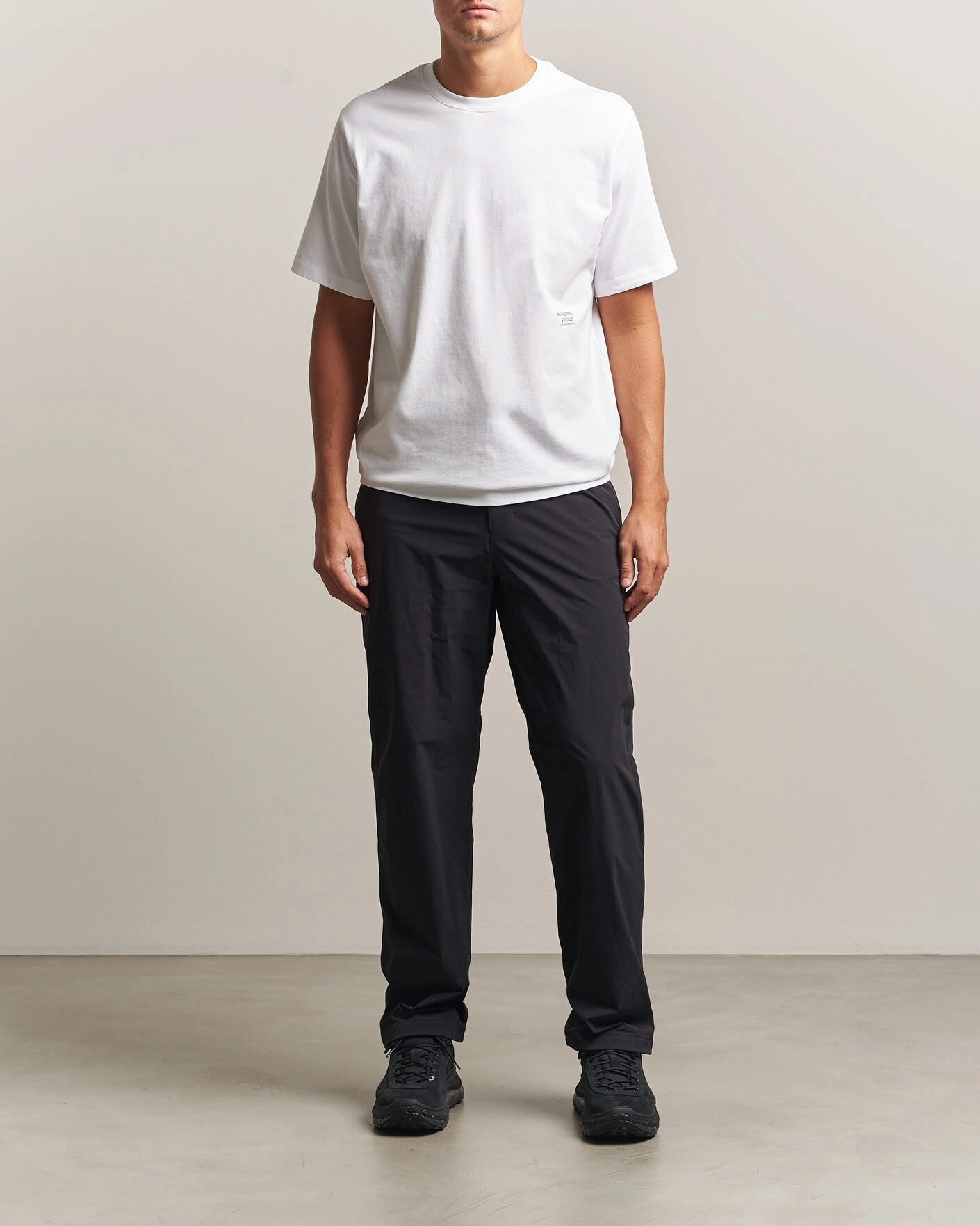 Herr | T-Shirts | Pas Normal Studios | Off-Race Graphic T-Shirt White