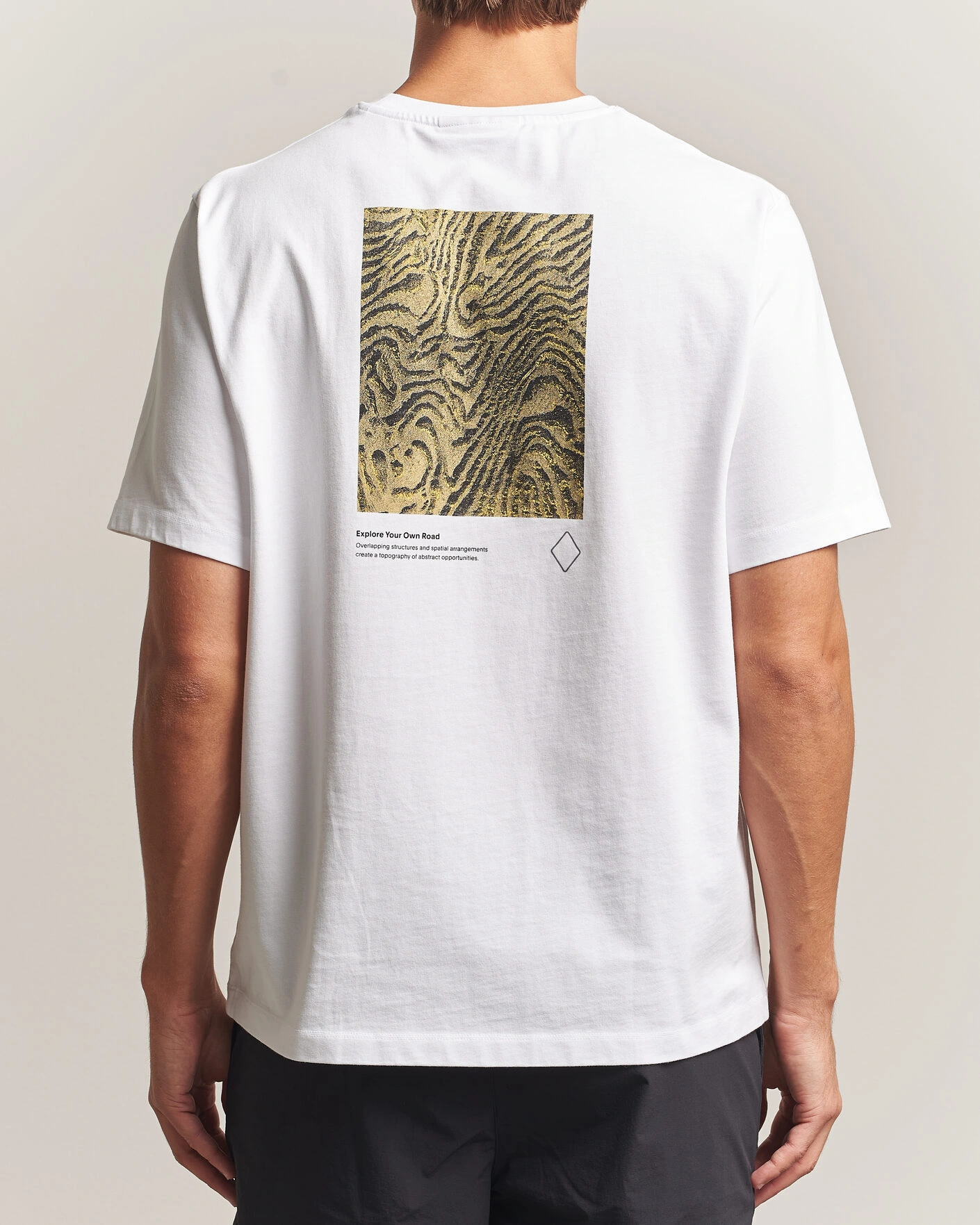 Herr | T-Shirts | Pas Normal Studios | Off-Race Graphic T-Shirt White