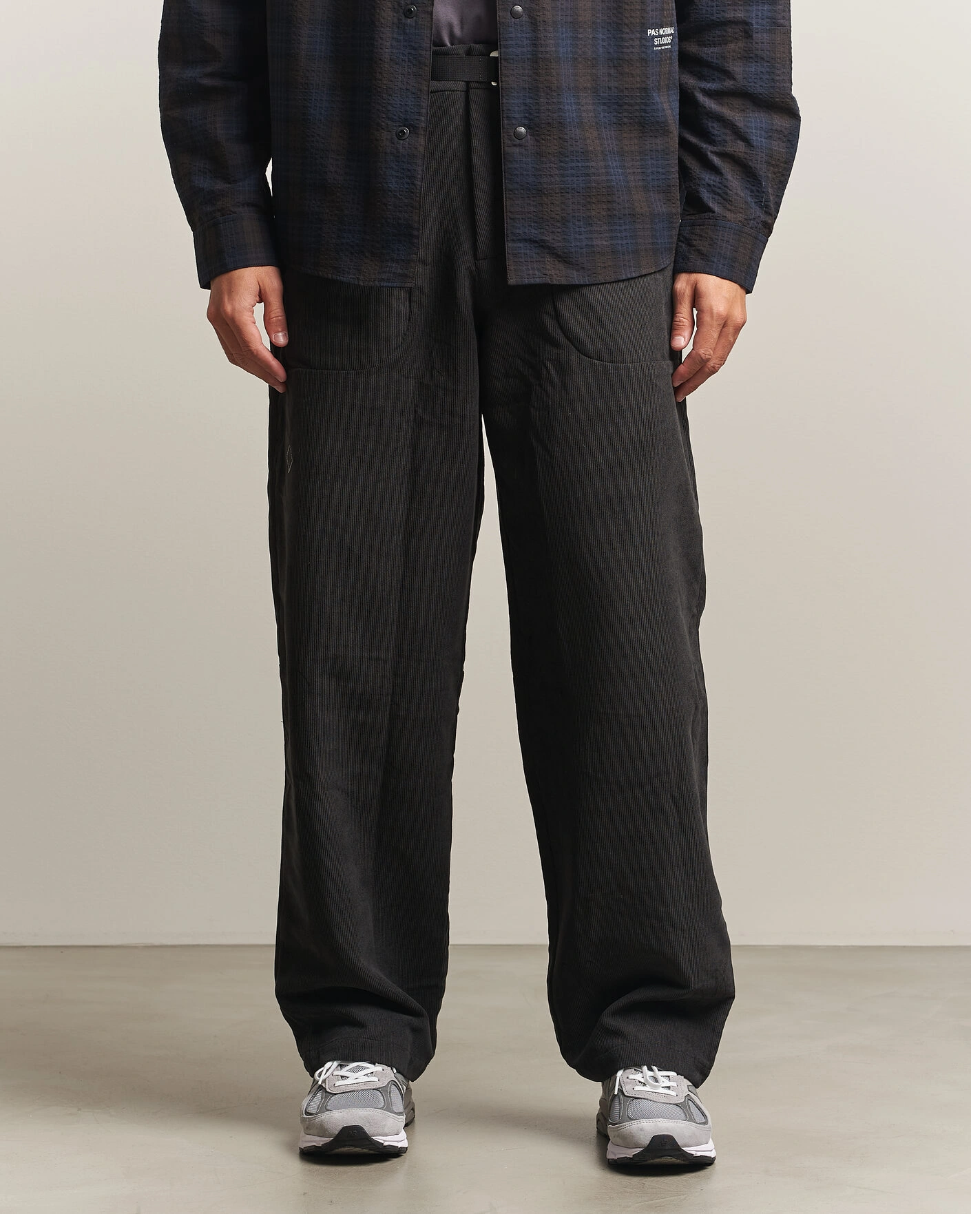 Herr | Byxor | Pas Normal Studios | Off-Race Tech Corduroy Pants Black