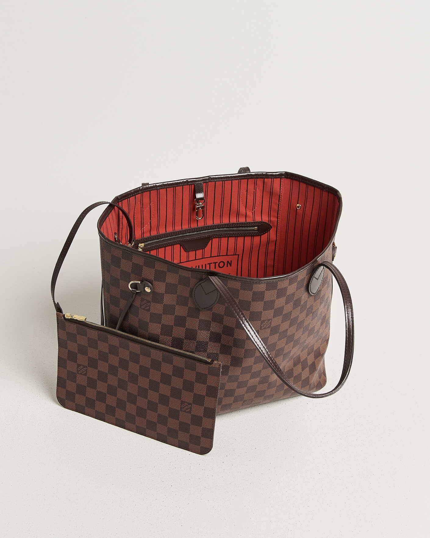 Herr | Pre-Owned & Vintage Bags | Louis Vuitton Pre-Owned | Neverfull MM Damier Ebene