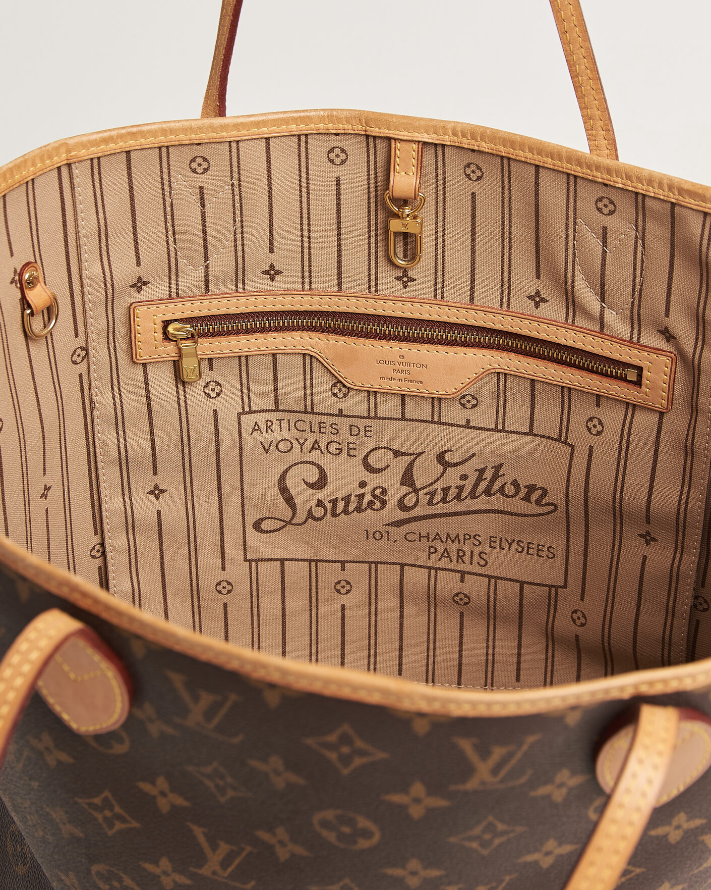 Herr | Pre-Owned & Vintage Bags | Louis Vuitton Pre-Owned | Neverfull MM Monogram