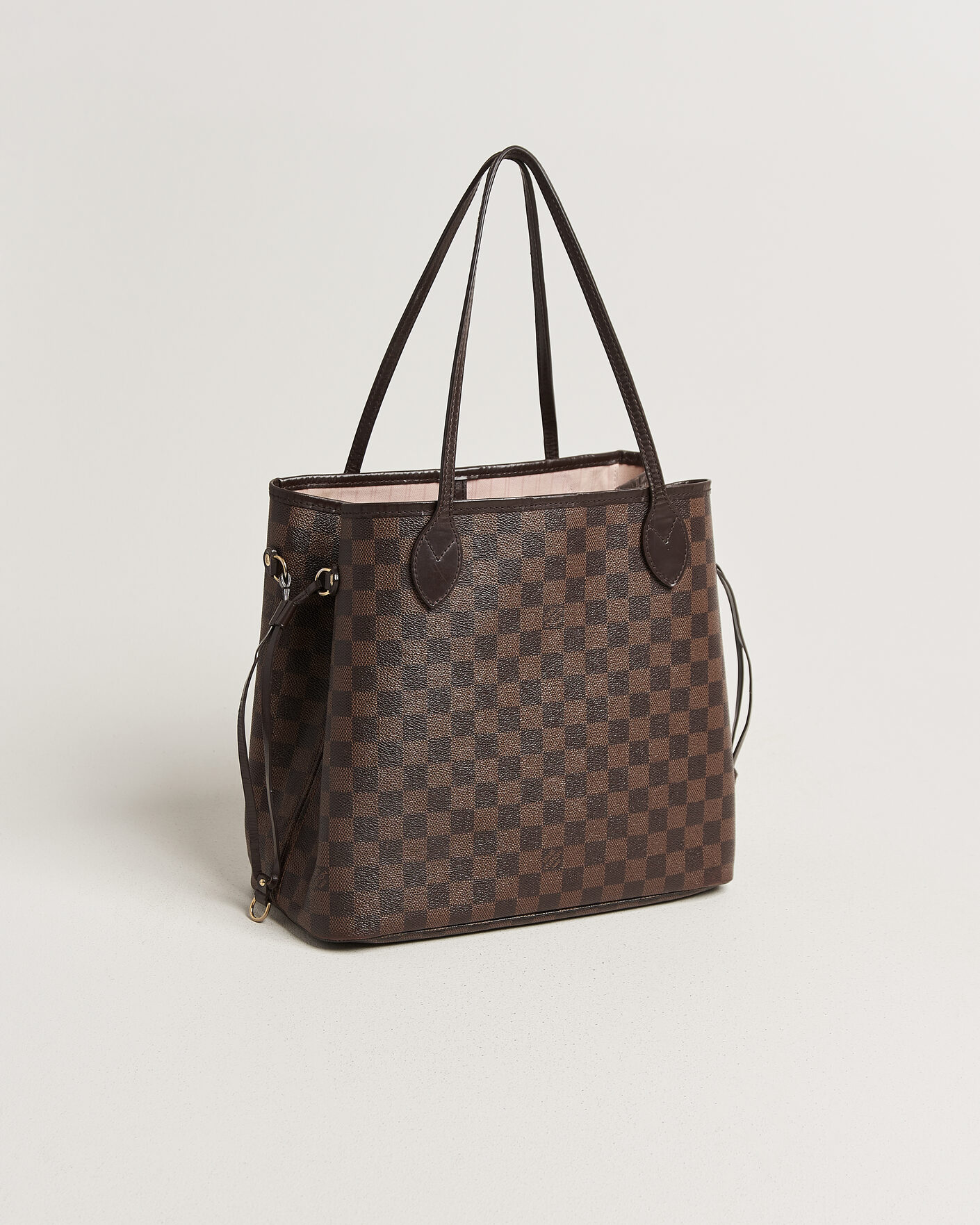 Herr | Pre-Owned & Vintage Bags | Louis Vuitton Pre-Owned | Neverfull MM Damier Ebene