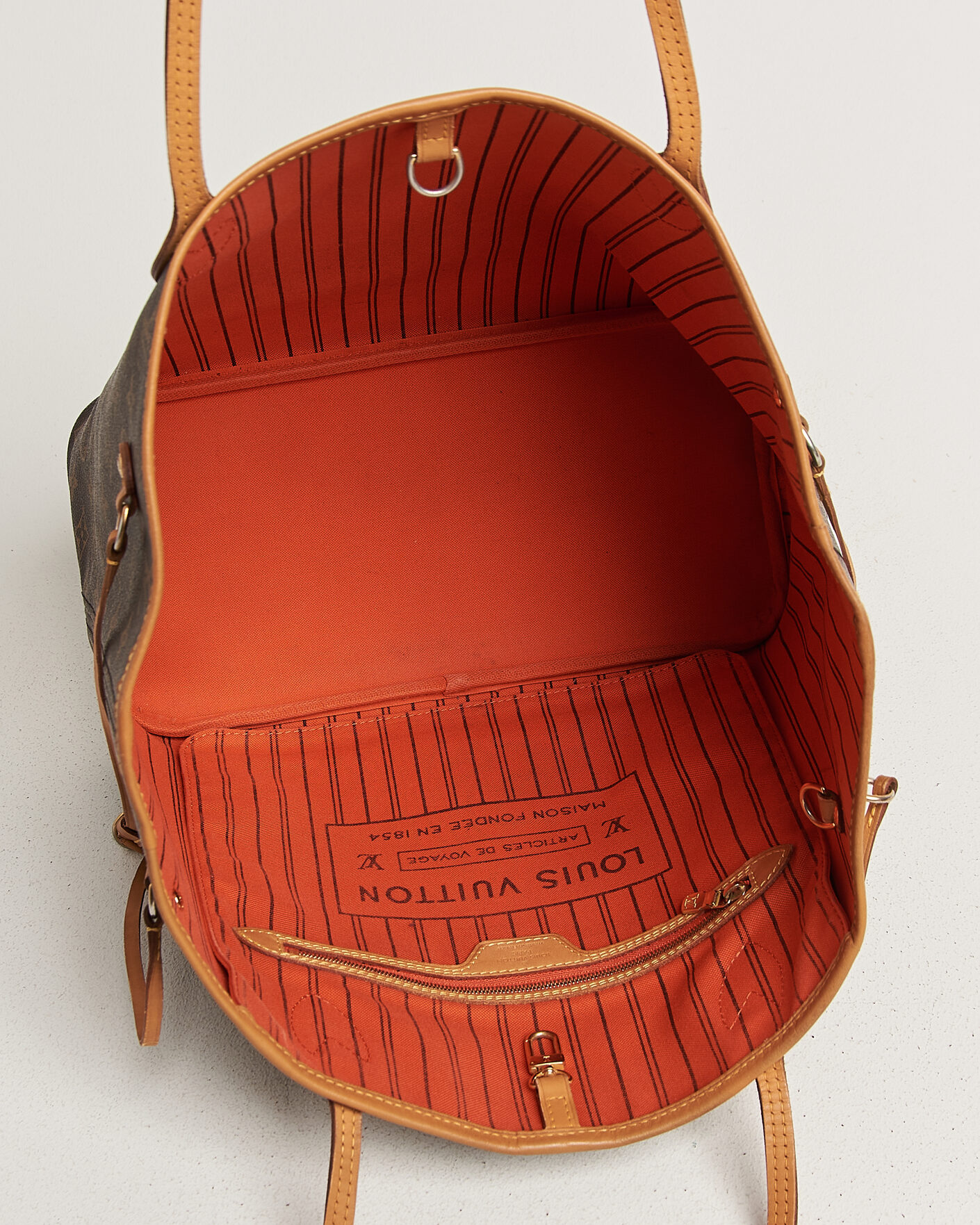 Herr | Pre-Owned & Vintage Bags | Louis Vuitton Pre-Owned | Neverfull MM Monogram