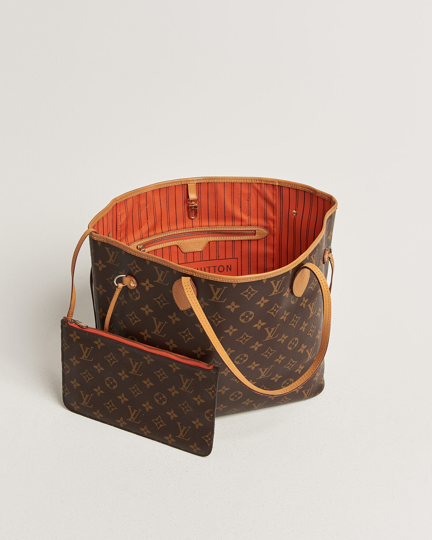 Herr | Pre-Owned & Vintage Bags | Louis Vuitton Pre-Owned | Neverfull MM Monogram