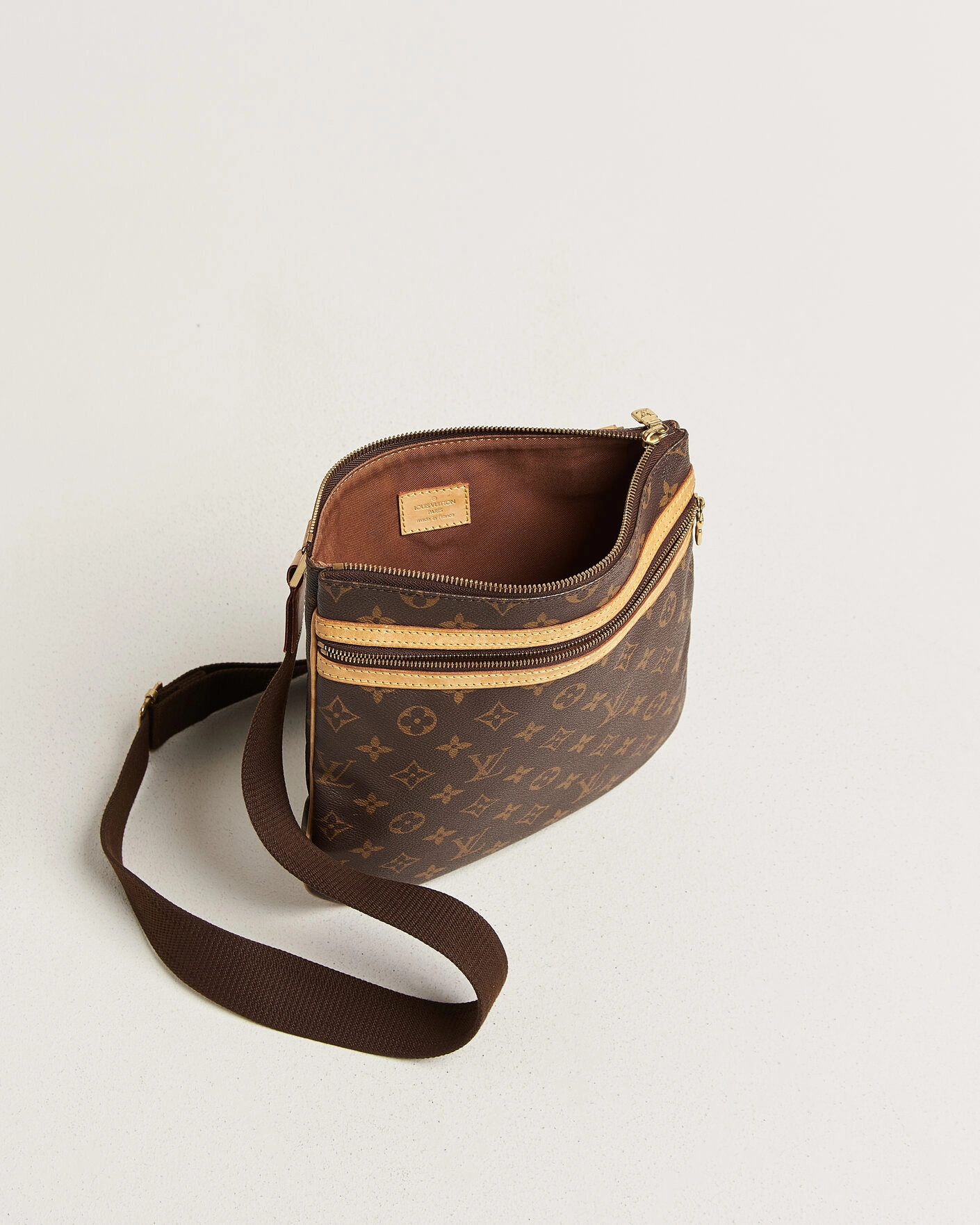 Herr | Pre-Owned & Vintage Bags | Louis Vuitton Pre-Owned | Bosphore Pochette Monogram