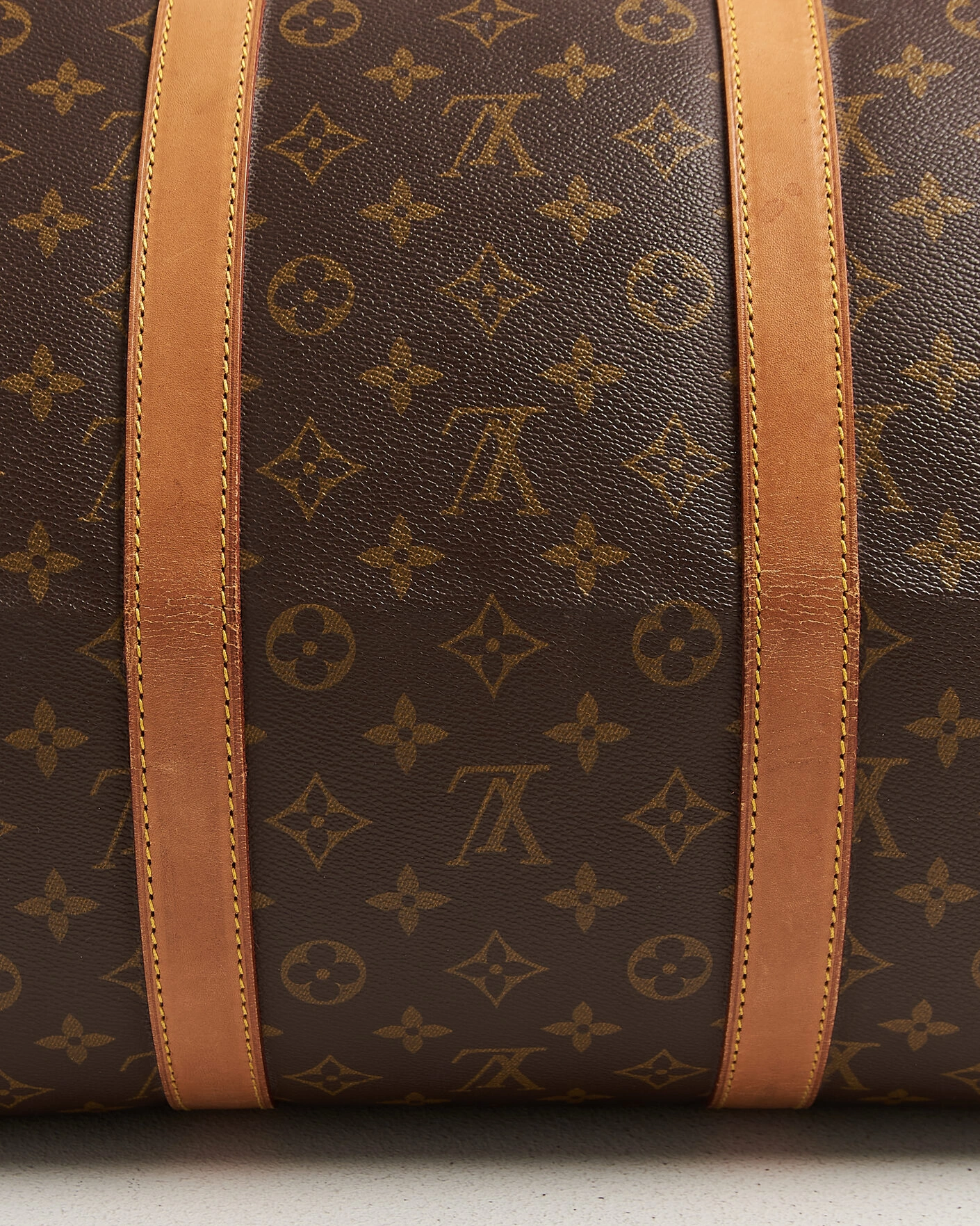 Herr | Pre-Owned & Vintage Bags | Louis Vuitton Pre-Owned | Keepall Bandouliére 55 Monogram
