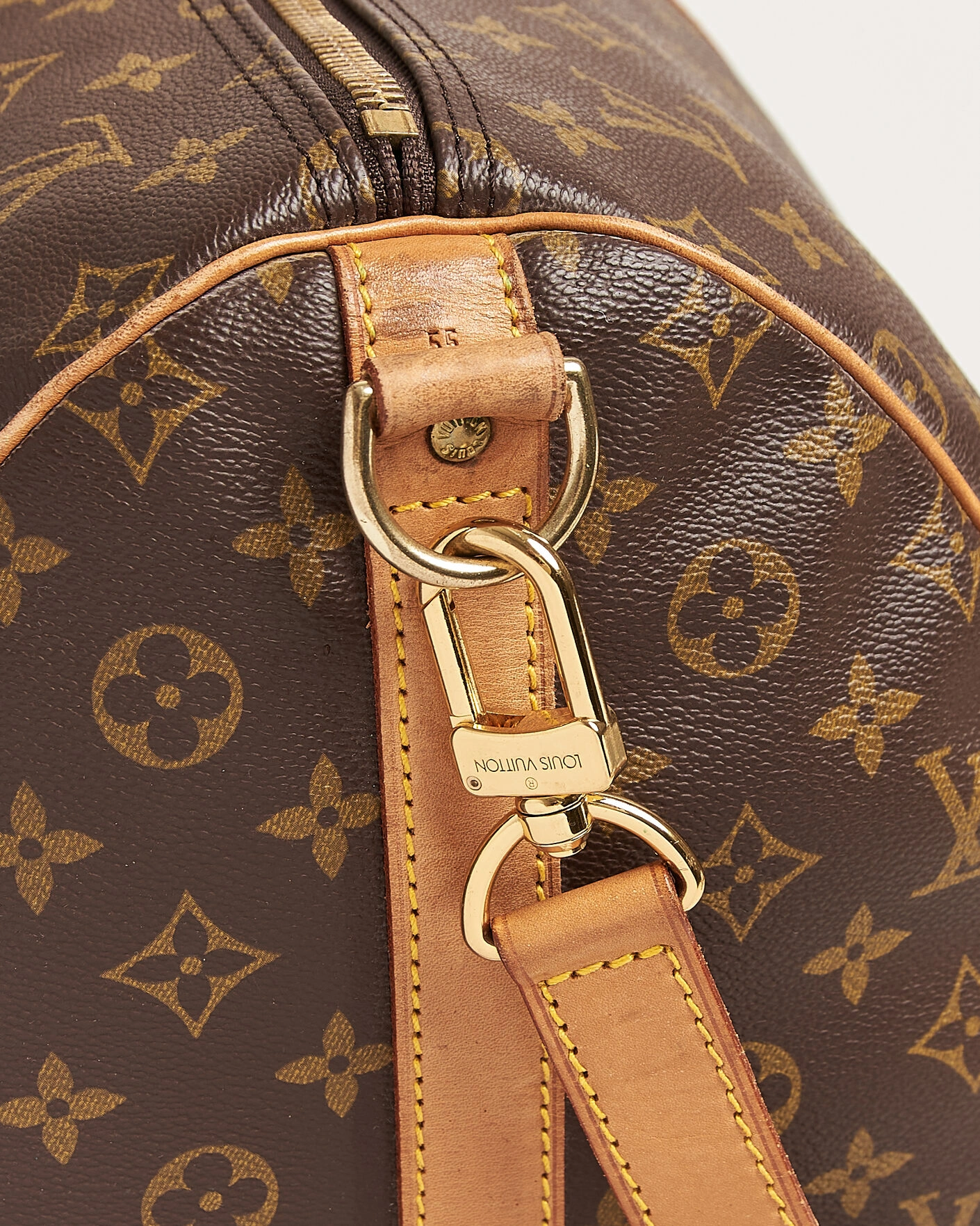 Herr | Pre-Owned & Vintage Bags | Louis Vuitton Pre-Owned | Keepall Bandouliére 55 Monogram
