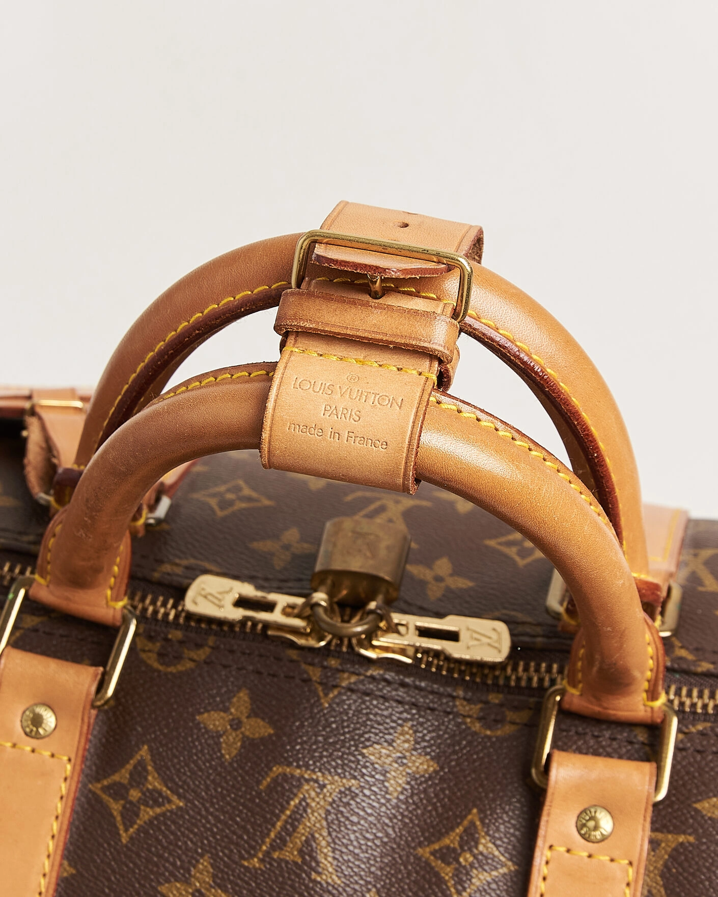 Herr | Pre-Owned & Vintage Bags | Louis Vuitton Pre-Owned | Keepall Bandouliére 55 Monogram