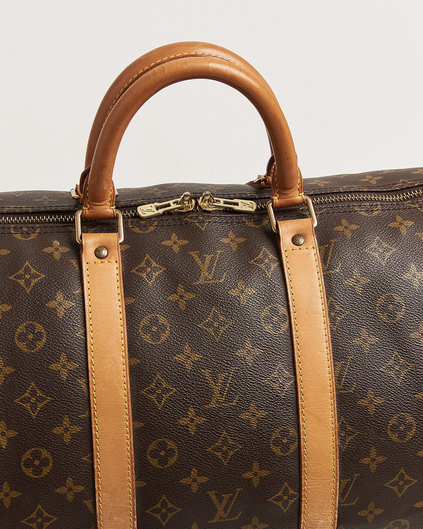 Herr | Pre-Owned & Vintage Bags | Louis Vuitton Pre-Owned | Keepall Bandouliére 55 Monogram