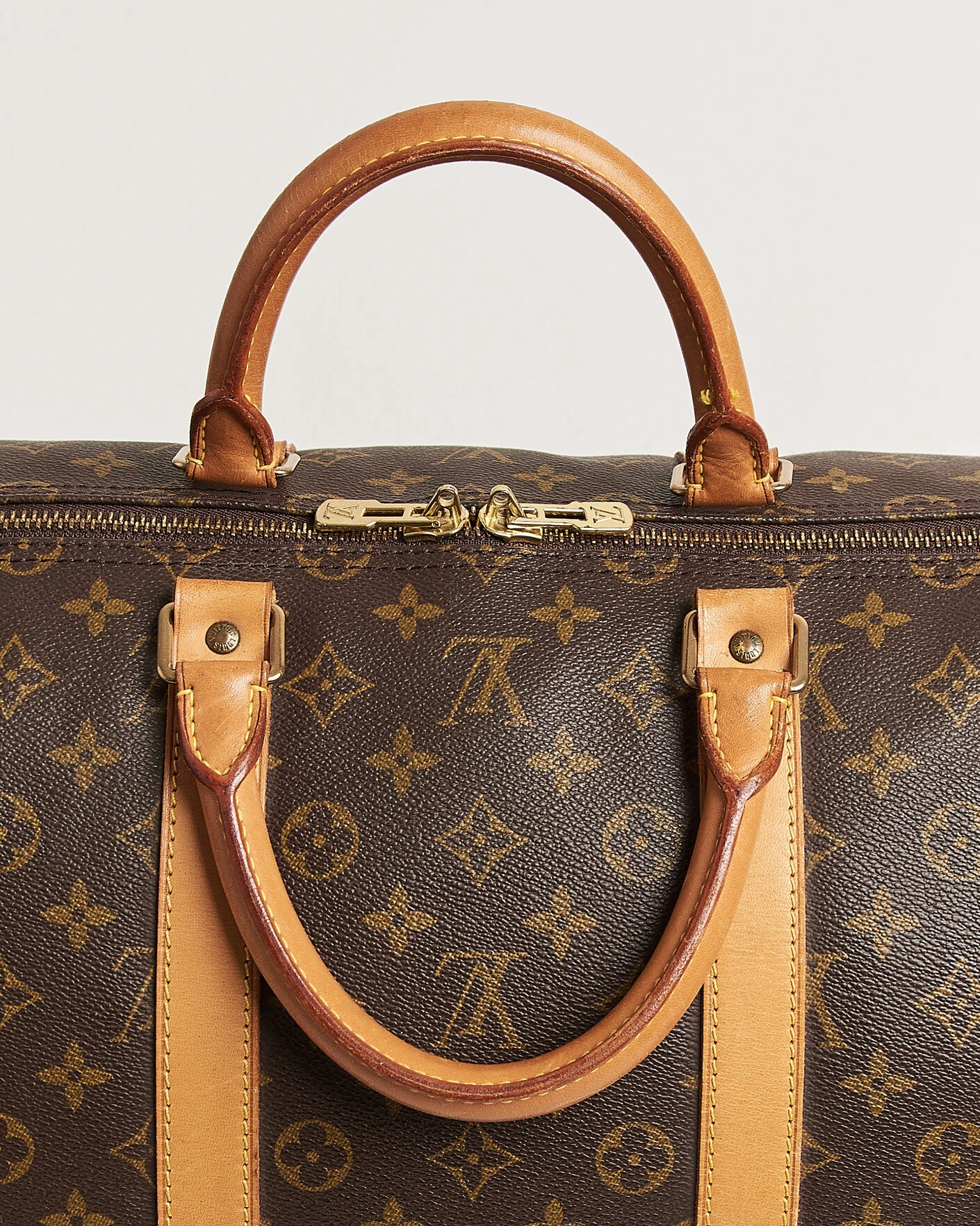 Herr | Pre-Owned & Vintage Bags | Louis Vuitton Pre-Owned | Keepall Bandouliére 55 Monogram