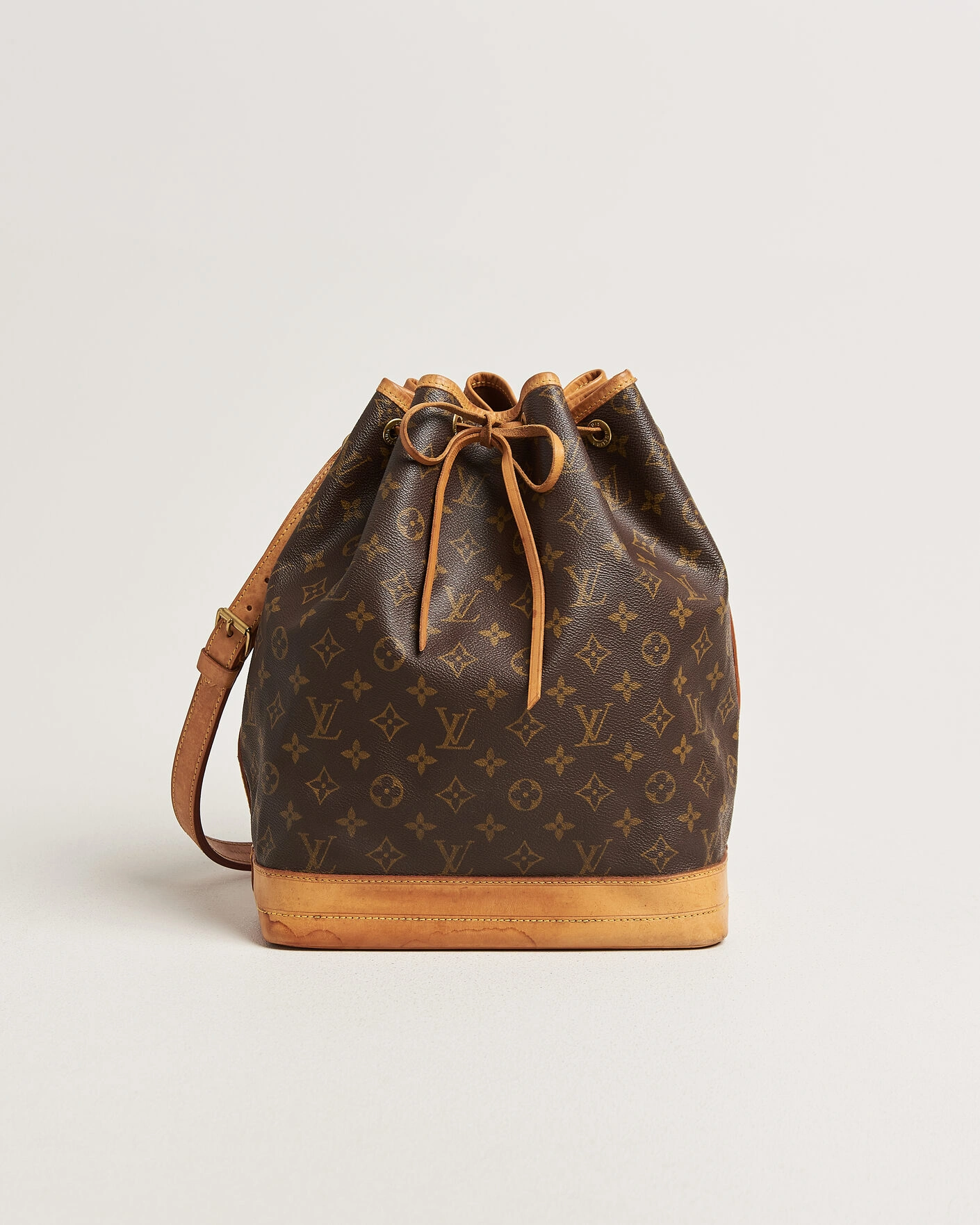 Herr | Pre-Owned & Vintage Bags | Louis Vuitton Pre-Owned | Noé Monogram