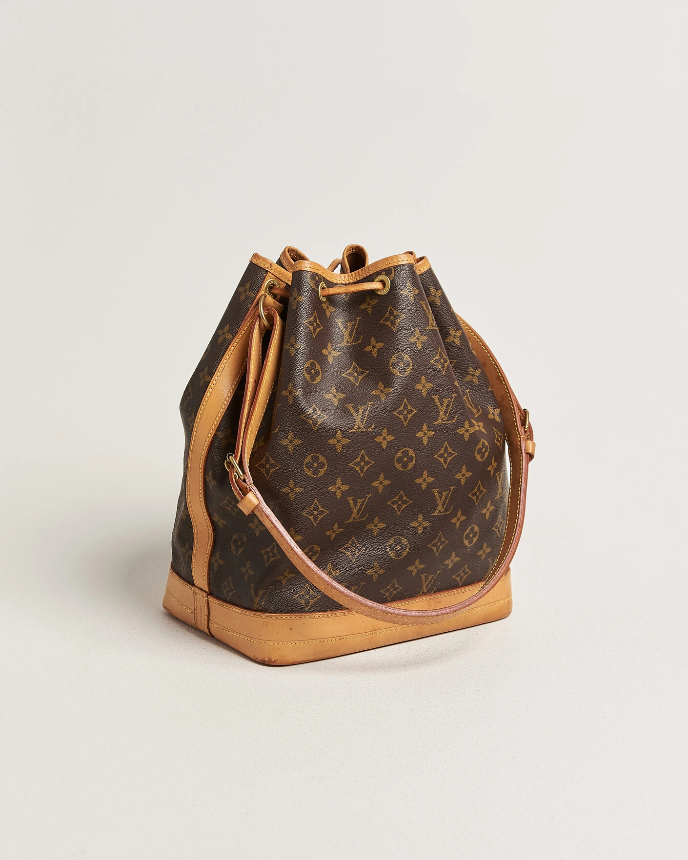 Herr | Pre-Owned & Vintage Bags | Louis Vuitton Pre-Owned | Noé Monogram