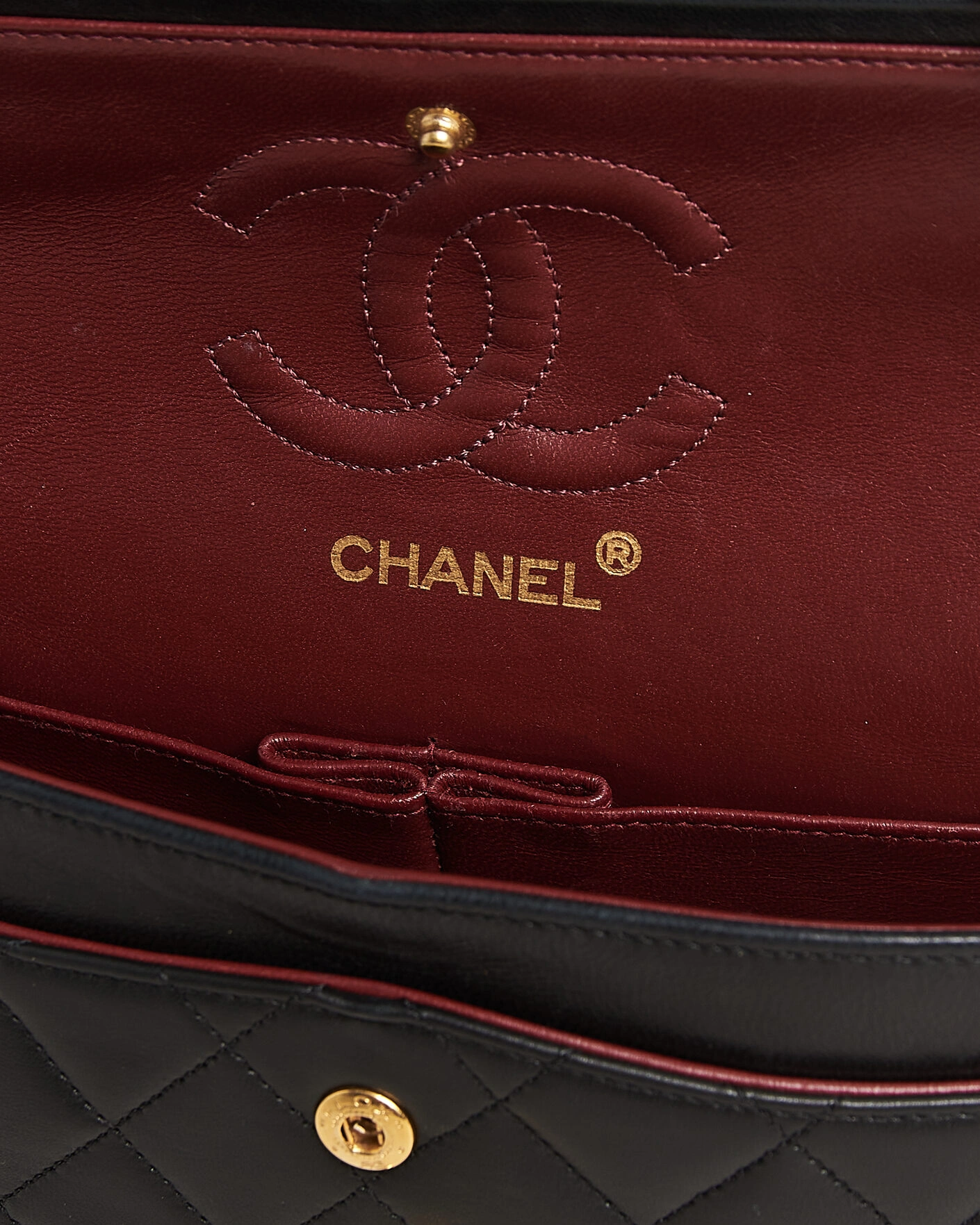 Herr | Pre-Owned & Vintage Bags | Chanel Pre-Owned | Classic Small Double Flap Bag Lambskin Black