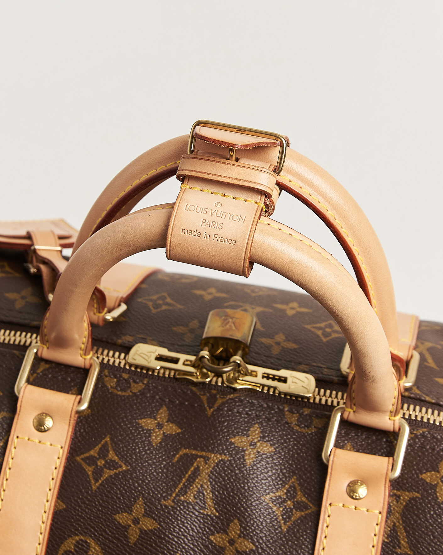 Herr | Pre-Owned & Vintage Bags | Louis Vuitton Pre-Owned | Keepall Bandouliére 55 Monogram