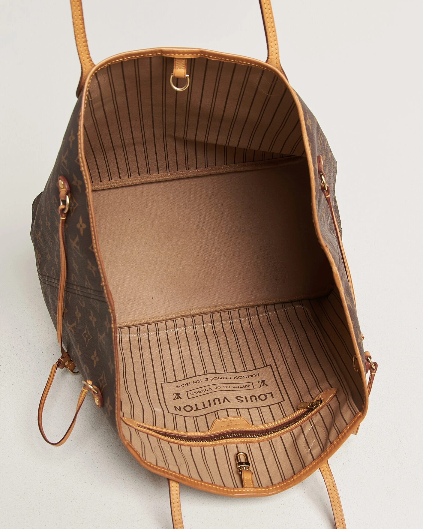 Herr | Pre-Owned & Vintage Bags | Louis Vuitton Pre-Owned | Neverfull GM Monogram